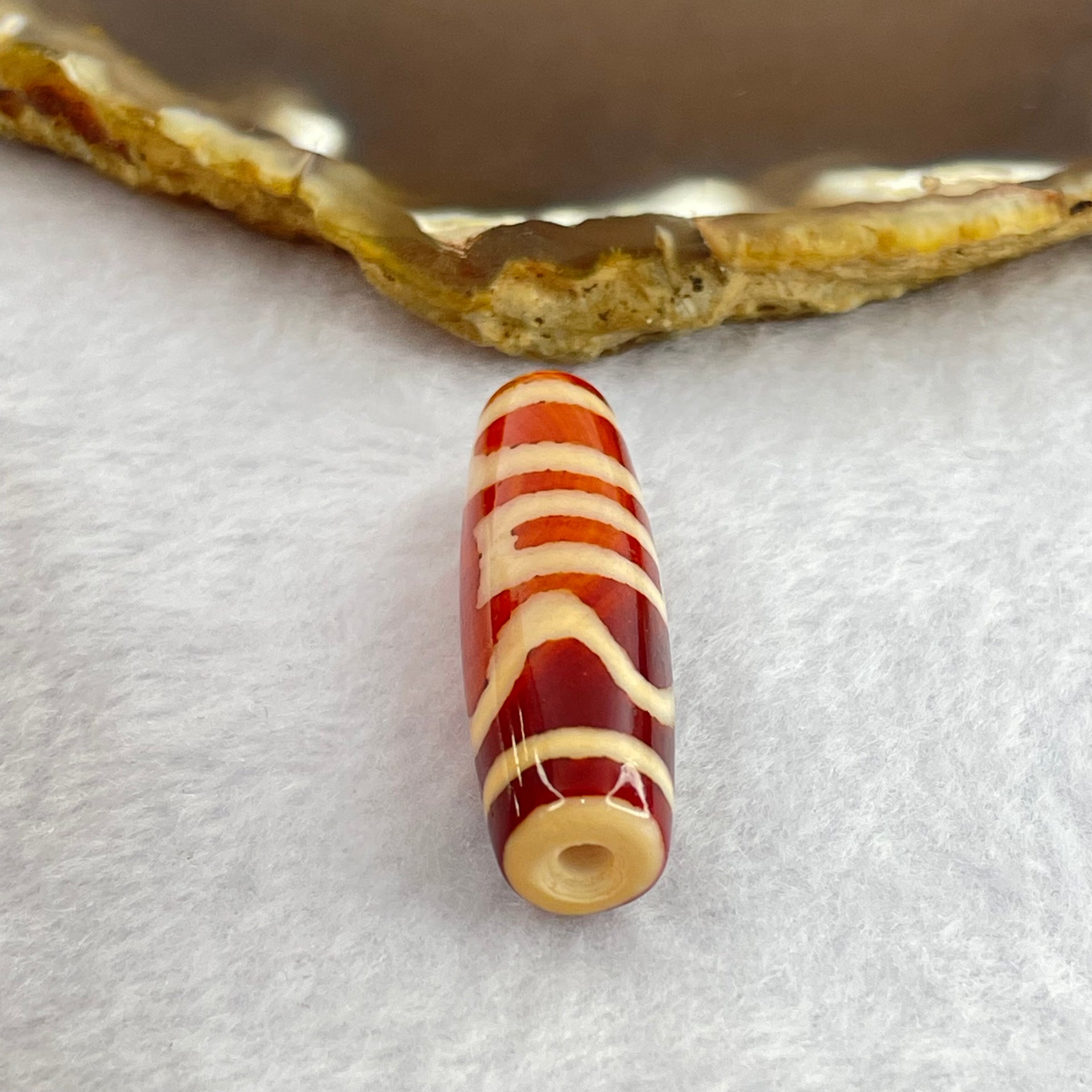 Natural Powerful Tibetan Old Oily Red Orange White Agate Sky Door Serenity 1 Eye Dzi Bead Heavenly Master (Tian Zhu) 一眼天诛 8.14g 38.1 by 11.6mm - Huangs Jadeite and Jewelry Pte Ltd