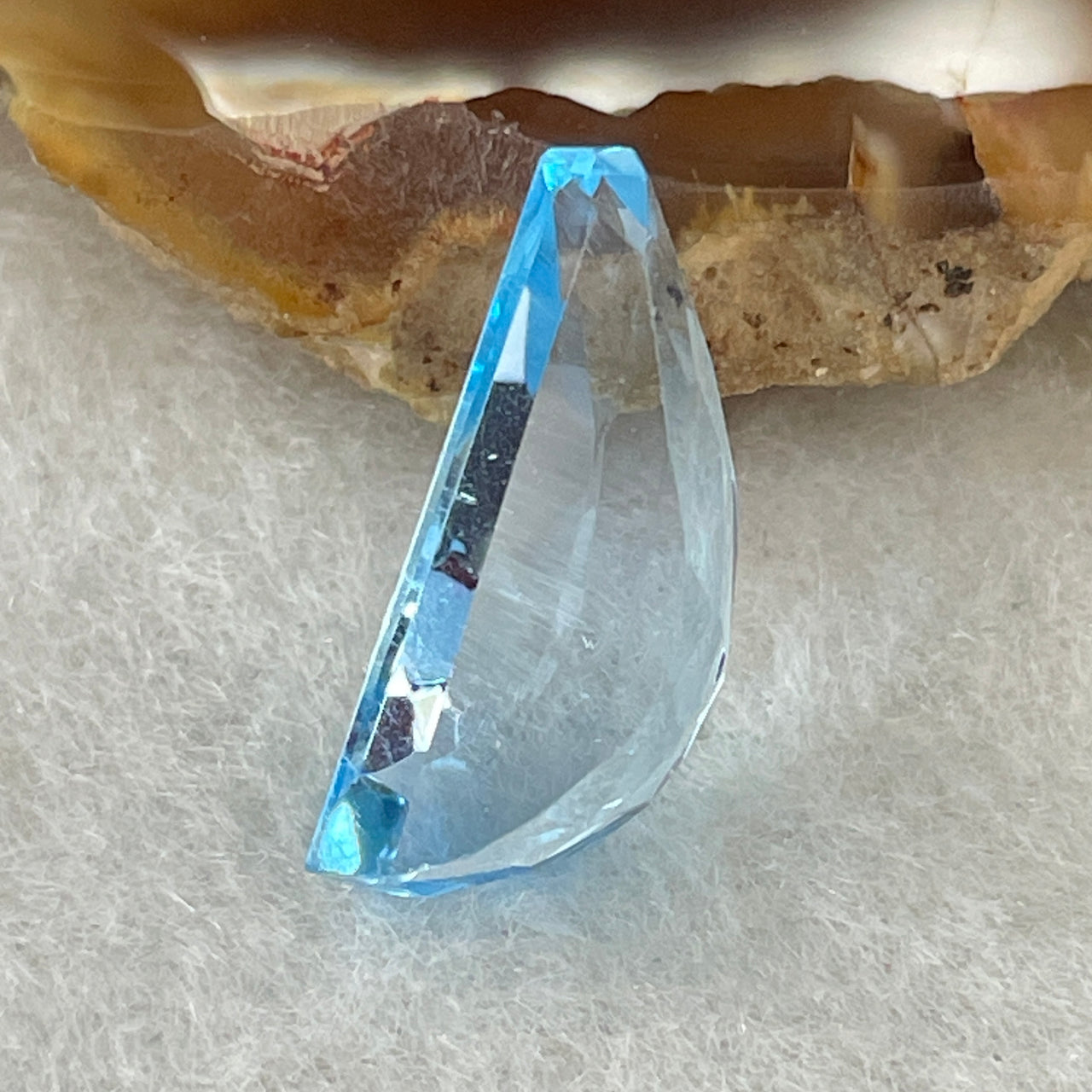 Natural Sky Blue Topaz Trillion Shape 7.22ct 17.5 b y 8.4 by 6.2mm - Huangs Jadeite and Jewelry Pte Ltd