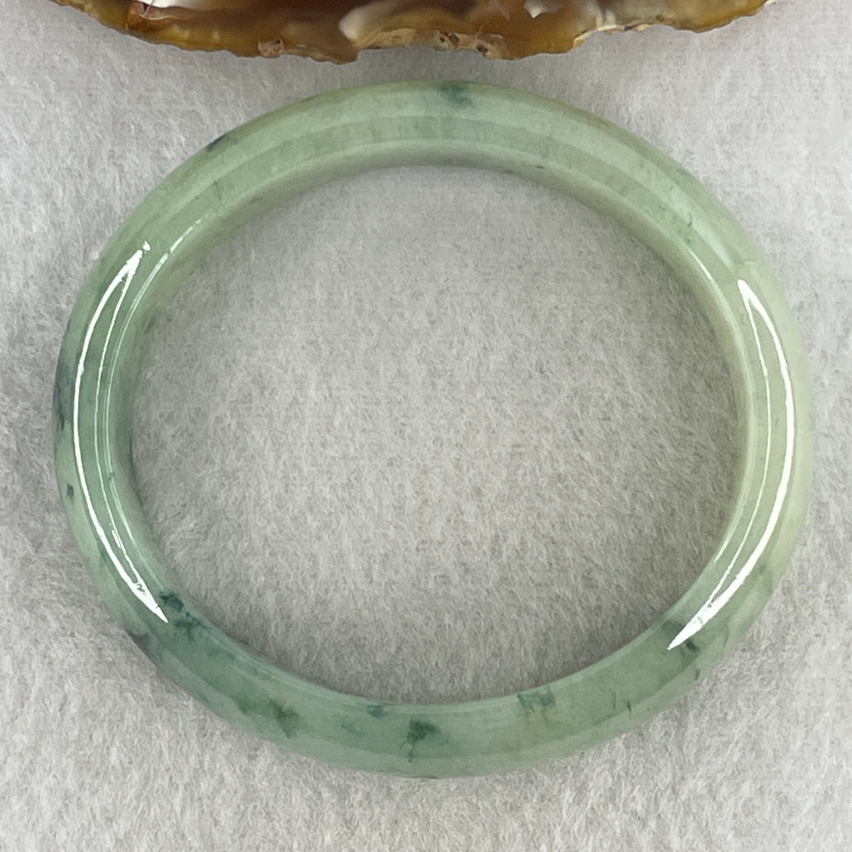Certified Natural Type A Jelly Green & Green Piao Hua Jadeite Oval Bangle | (43.47g | 54.3mm Inner Diameter | 13.8mm x 6.6mm | Very Very Slight External Rough | Radiance, Steady Wealth "Zheng Cai" Anchor & Feng Shui Prosperity Catalyst) - Huangs Jadeite and Jewelry Pte Ltd