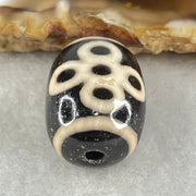 Natural Powerful Tibetan Old Oily Agate 5 Eyes Lightning Dzi Bead Heavenly Master (Tian Zhu) 五眼闪电天珠 4.71g 17.8 by 13.3mm - Huangs Jadeite and Jewelry Pte Ltd