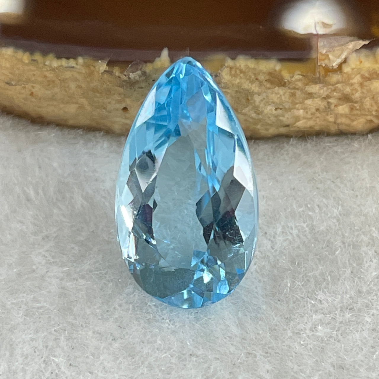 Natural Sky Blue Topaz Teardrop Shape 7.43ct 16.0 by 9.0 by 7.0mm - Huangs Jadeite and Jewelry Pte Ltd