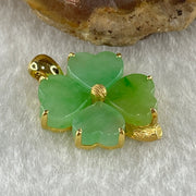 18K Yellow Gold Type A Natural Apple Green Jadeite Four Leaf Clover for Career Progression 4 pieces each 6.8 by 8.1 by 3.0mm Pendant 2.74g - Huangs Jadeite and Jewelry Pte Ltd