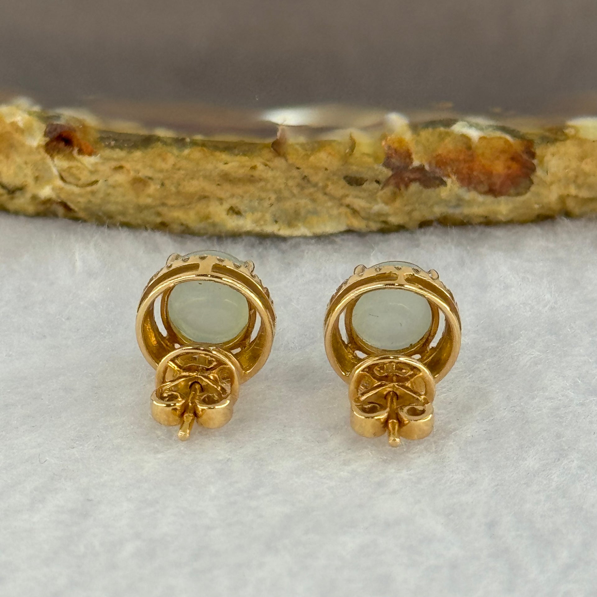 18K 750 Rose Gold Type A Icy Faint Lavender Green Cabochon Jadeite 8.2 by 7.3 by 4.5mm with Natural Diamonds Earrings Pair 3.76g - Huangs Jadeite and Jewelry Pte Ltd