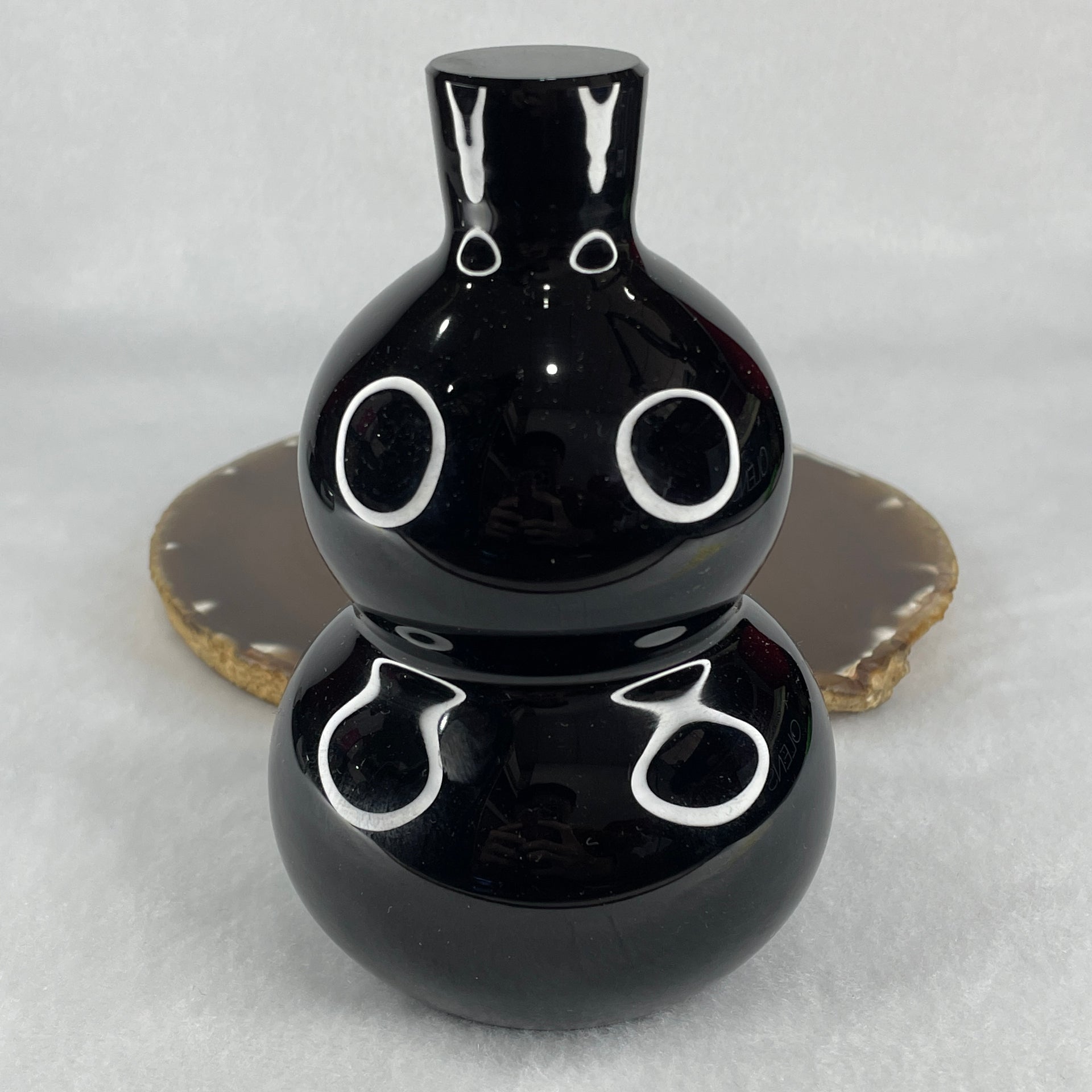 Natural Black Obsidian Hulu Display 842.38g 124.3 by 18.8mm - Huangs Jadeite and Jewelry Pte Ltd