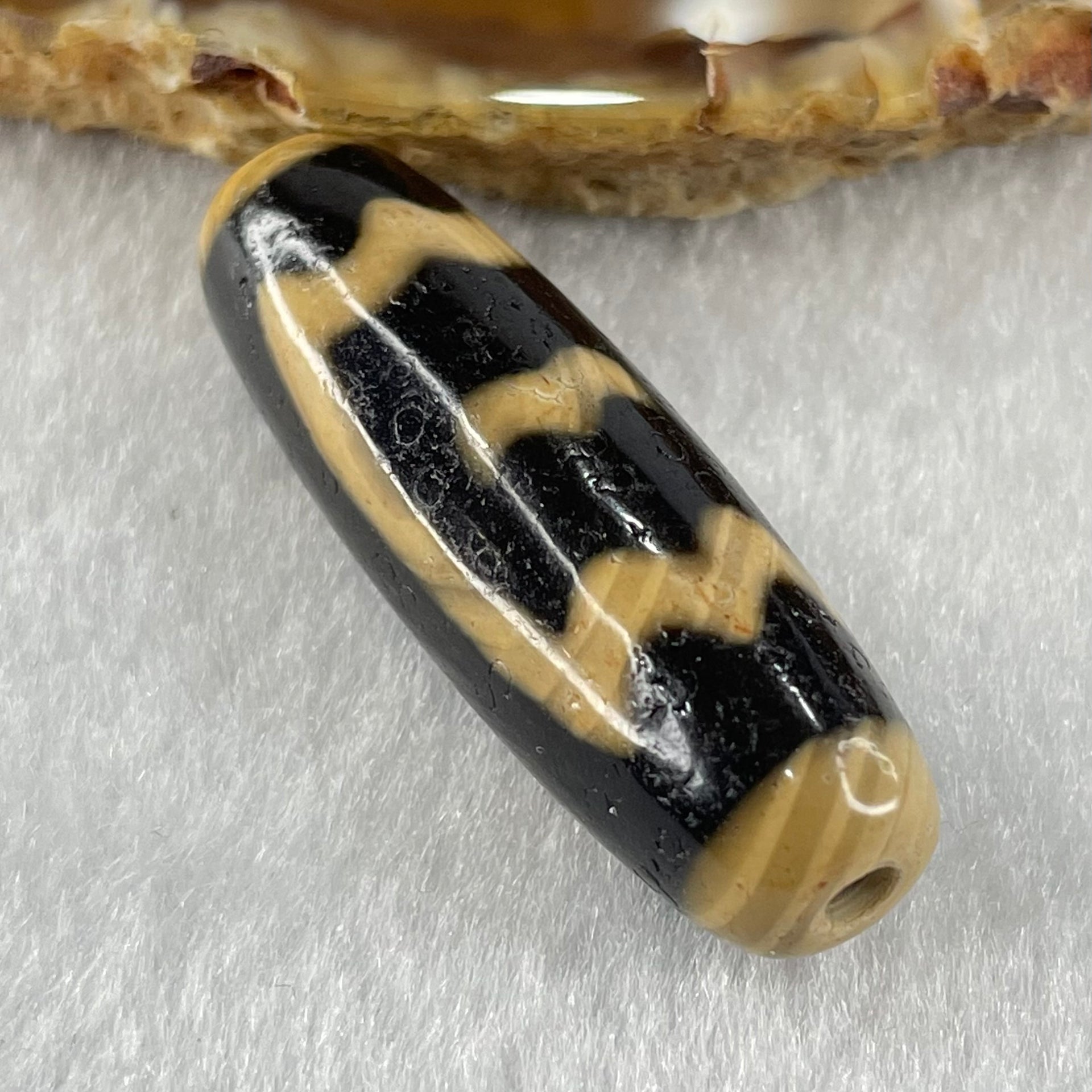 Natural Powerful Tibetan Old Oily Agate Double Garuda Dzi Bead Heavenly Master (Tian Zhu) 8.65g 37.0 by 12.2mm - Huangs Jadeite and Jewelry Pte Ltd
