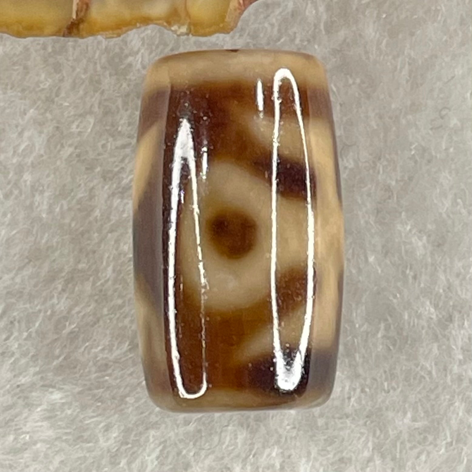 Natural Powerful Tibetan Old Oily Agate Patina Guiren Tairen Human Dzi Bead Totem Amulet Heavenly Master (Tian Zhu) 贵人天诛 4.73g 19.8 by 11.7mm - Huangs Jadeite and Jewelry Pte Ltd