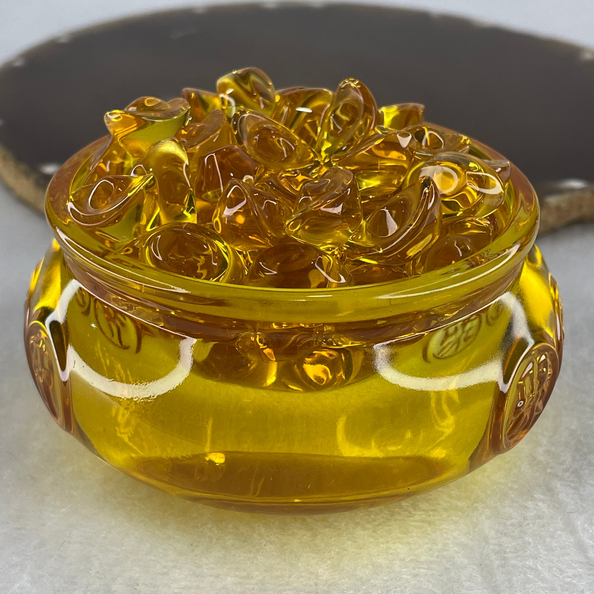 Yellow Liuli Wealth Pot with Ingot Yuan Bao Display Total Weight 330.00g 80.4 by 51.5mm - Huangs Jadeite and Jewelry Pte Ltd