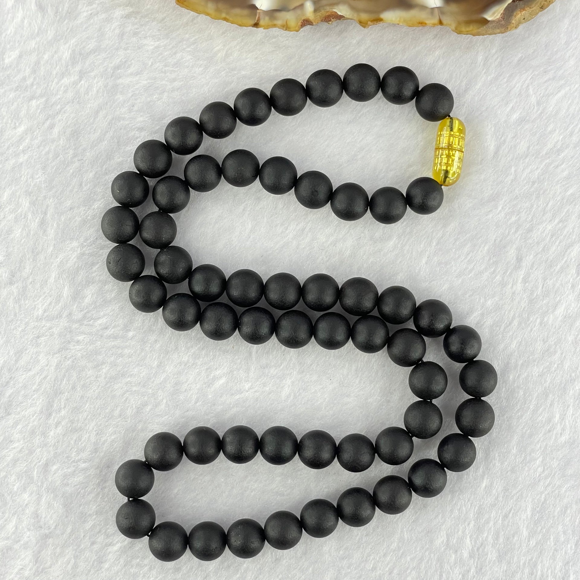 Natural Dark Matt Black Amber Beads Necklace 天然大黑天翁琥珀项链 14.98g 44cm 7.7mm 60 Beads - Huangs Jadeite and Jewelry Pte Ltd