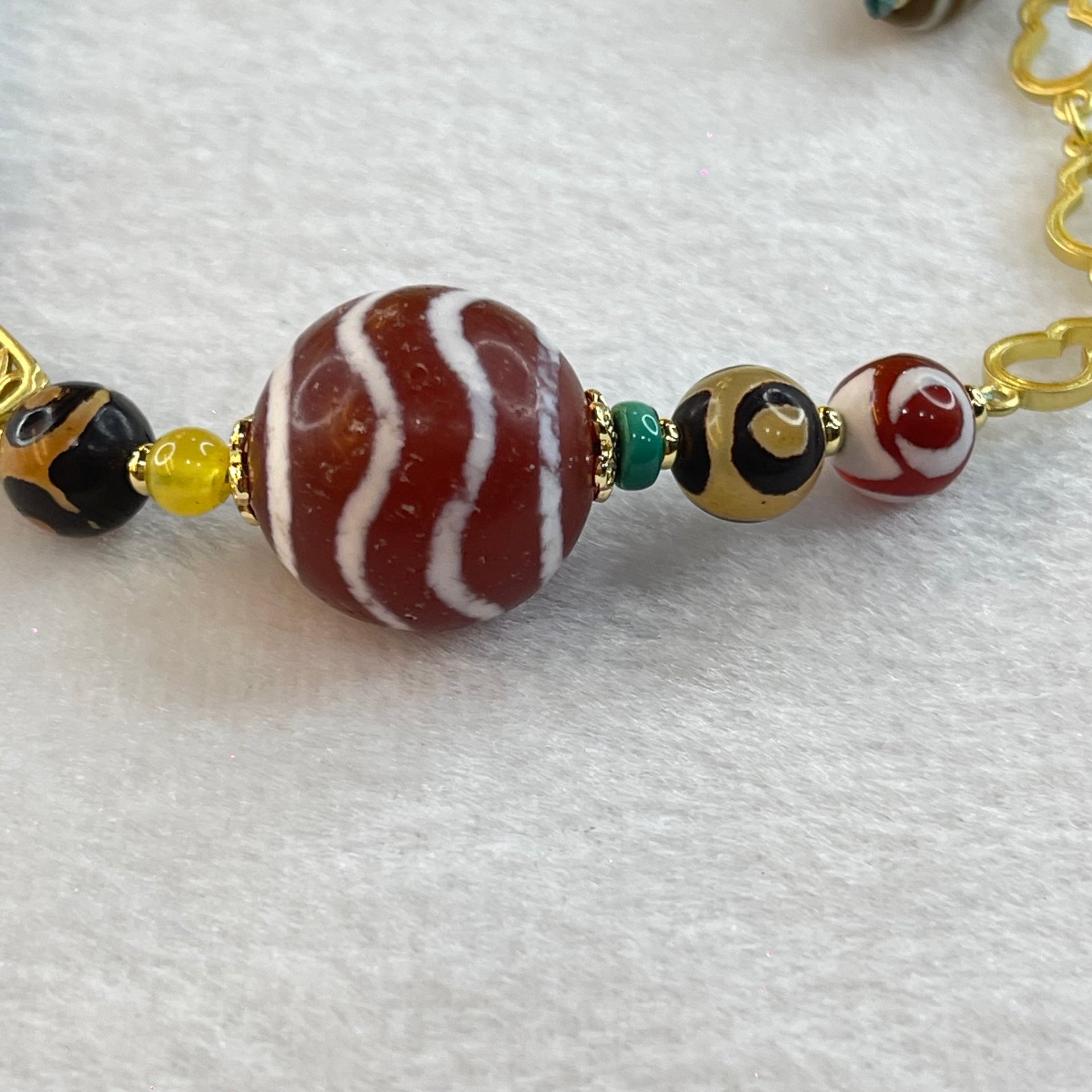 Natural Agate Necklace with Tian Zhu Dzi Beads (4 Lines, 1 Eye Sky Door and 3 Eyes) with Turquoise Beads 23.29g 17.9 by 18.3mm 1 Bead 12.3 by 8.4mm 2 Beads 8.3mm 4 Beads - Huangs Jadeite and Jewelry Pte Ltd