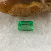 Natural Colombia Green Emerald (Beryl) Cut-Cornered Rectangular step cut 0.50ct 5.5 by 3.7 by 3.2mm - Huangs Jadeite and Jewelry Pte Ltd