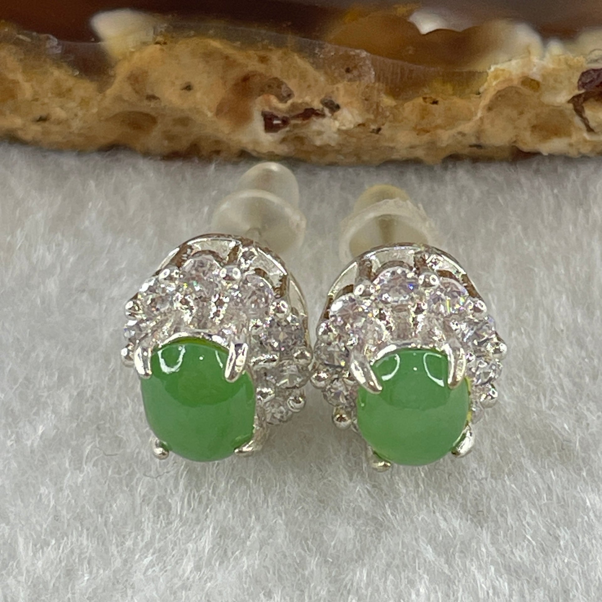 Type A Natural Green Jadeite Cabochon 6.7 by 5.2 by 2.5m Stone for Setting 4.46g (On Silver Earrings Mold) - Huangs Jadeite and Jewelry Pte Ltd