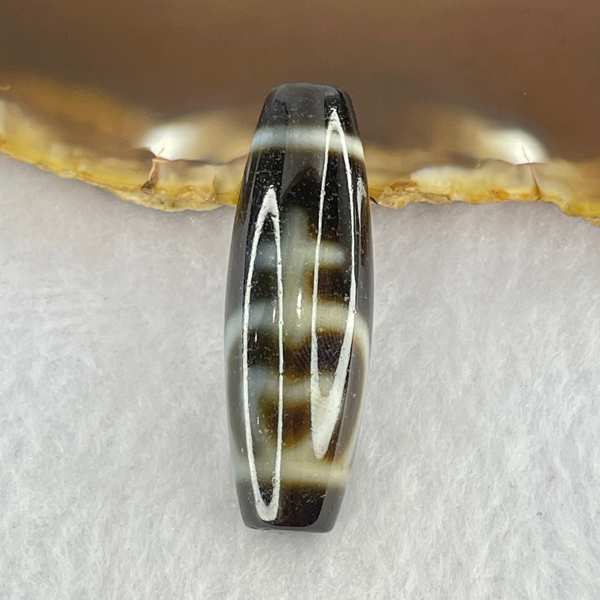 Natural Powerful Tibetan Old Oily Agate Double Nectar Vessel Dzi Bead Heavenly Master (Tian Zhu) 花蜜容器眼天珠 10.32g 40.0 by 13.4mm - Huangs Jadeite and Jewelry Pte Ltd