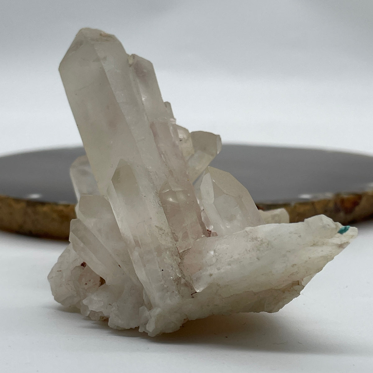 Natural Clear Quartz Cluster Display | (145.75g | 85.8 x 65.0 x 69.0mm | Catalyst, "King of Crystals" Ultimate Energy Amplifier, Feng Shui Space Purifier & Crystal Charging Cluster)