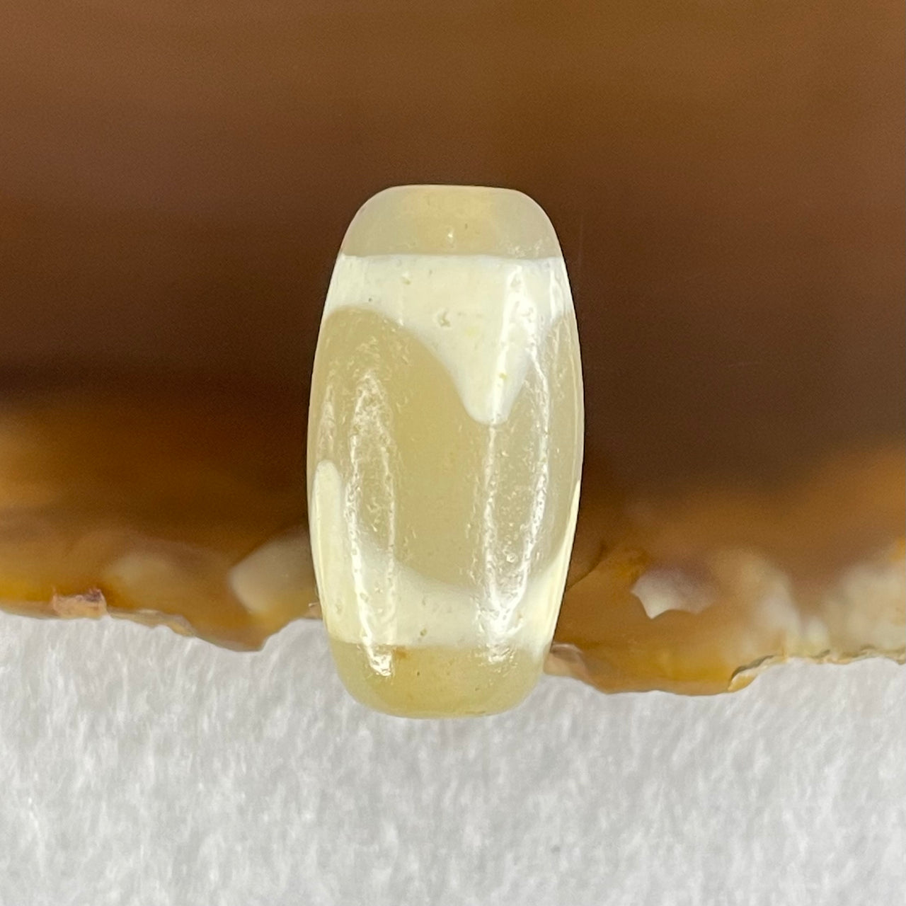 Natural Powerful Tibetan Old Oily Agate Tiger Tooth Daluo Dzi Bead Heavenly Master (Tian Zhu) 虎呀天诛 3.21g 20.1 by 10.5mm - Huangs Jadeite and Jewelry Pte Ltd