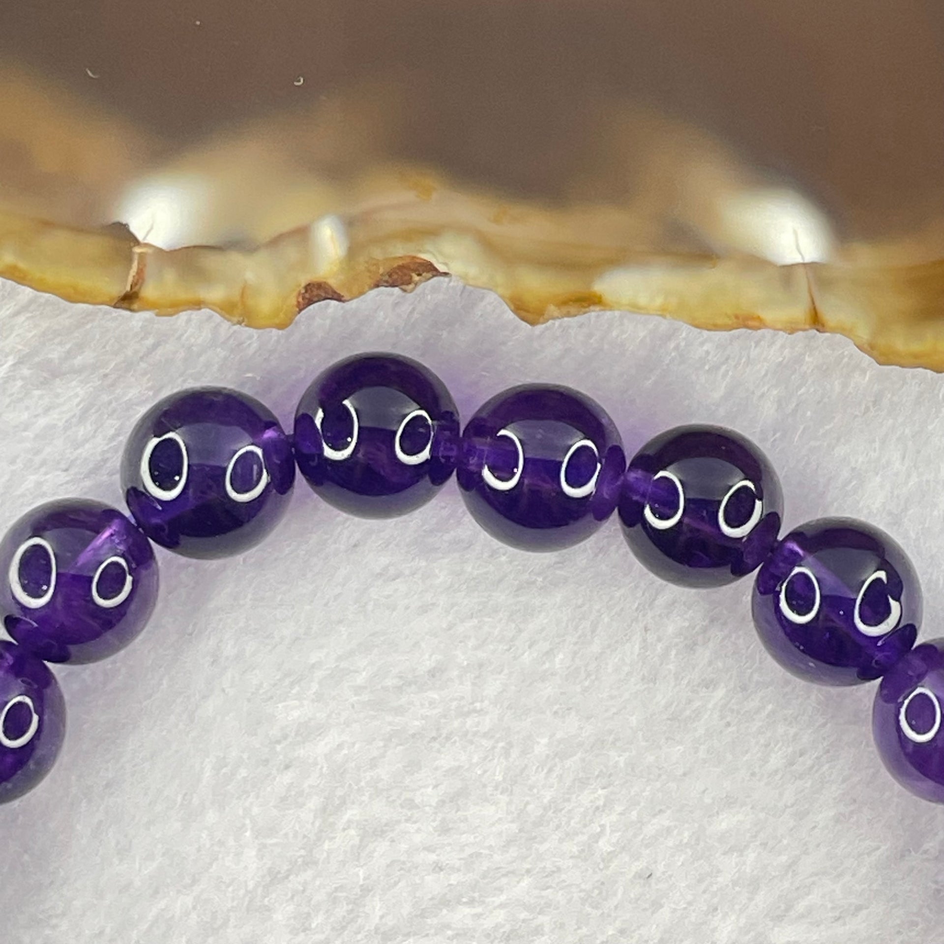 Good Grade Natural Amethyst Bracelet 23.36g 16.5cm 9.5mm 22 Beads - Huangs Jadeite and Jewelry Pte Ltd