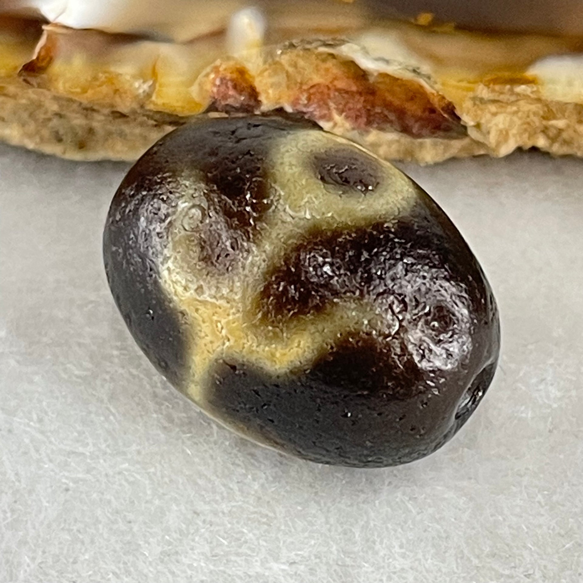 Natural Powerful Tibetan Old Oily Agate Patina Guiren Tairen Human Dzi Bead Totem Amulet Heavenly Master (Tian Zhu) 贵人天诛 6.09g 19.7 by 15.0mm - Huangs Jadeite and Jewelry Pte Ltd