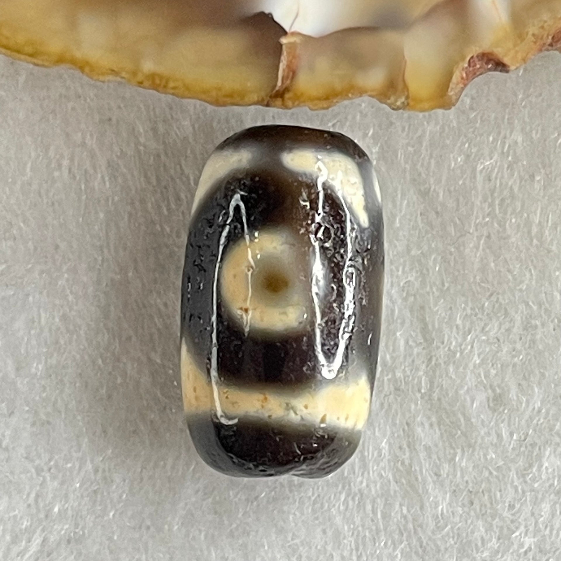 Natural Powerful Tibetan Old Oily Agate 3 Eyes Dzi Bead Heavenly Master (Tian Zhu) 三眼天诛 2.83g 17.4 by 10.1mm - Huangs Jadeite and Jewelry Pte Ltd