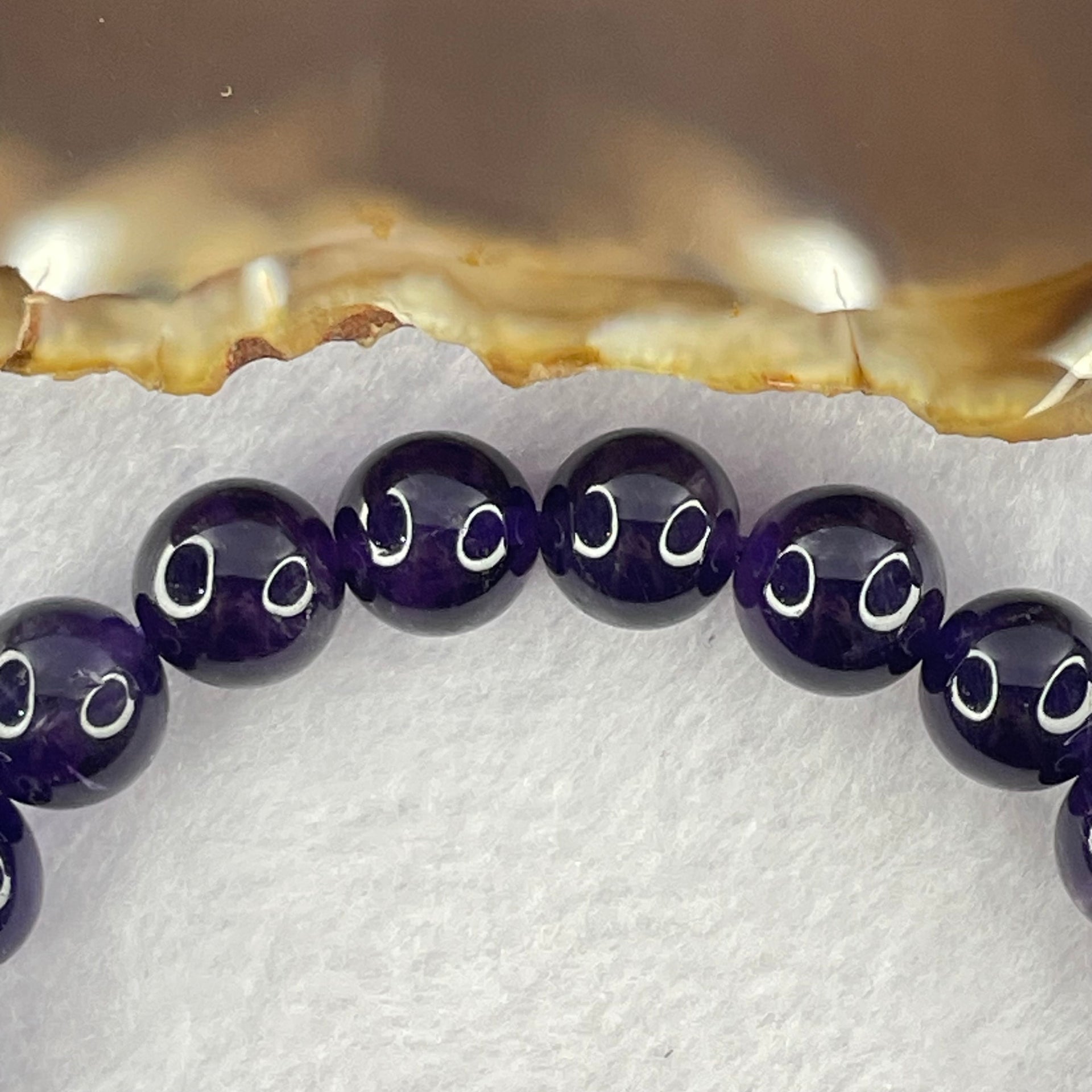 Good Grade Natural Amethyst Bracelet 23.21g 16.5cm 9.4mm 22 Beads - Huangs Jadeite and Jewelry Pte Ltd