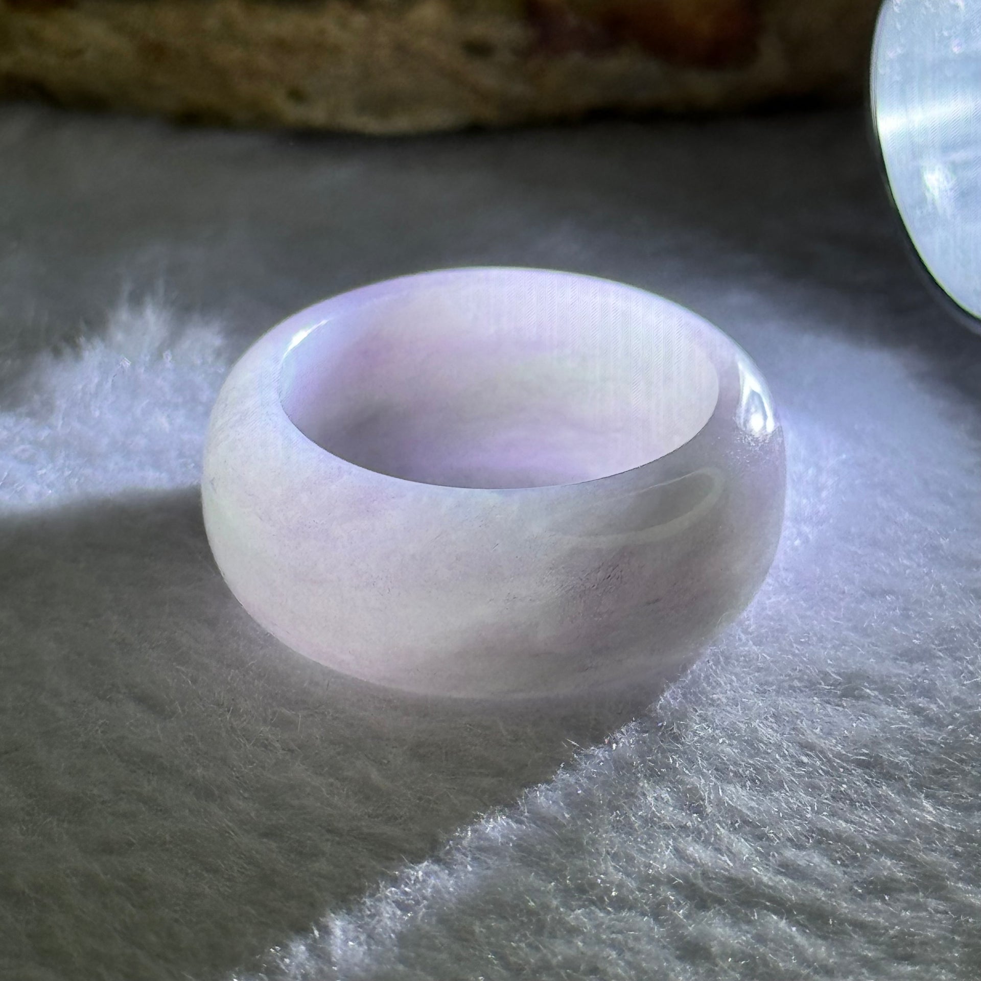 Type A Lavender Jadeite Ring 7.00g 10.2 by 3.6mm US9.5 HK21 - Huangs Jadeite and Jewelry Pte Ltd