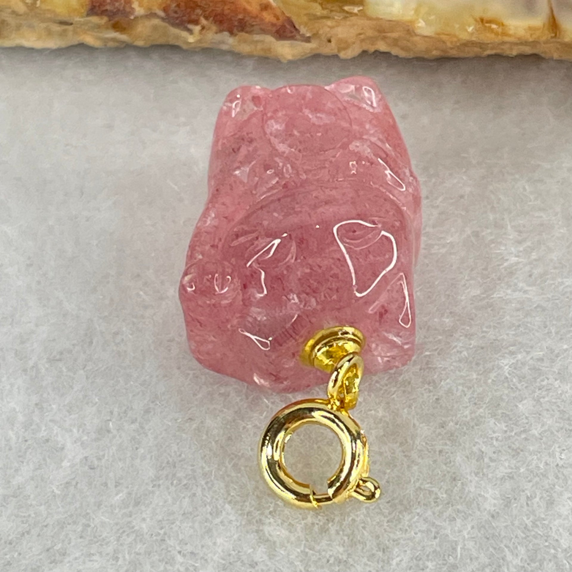 Natural Strawberry Quartz Fortune Cat Charm 4.18g 17.4 by 13.1 by 10.2mm - Huangs Jadeite and Jewelry Pte Ltd