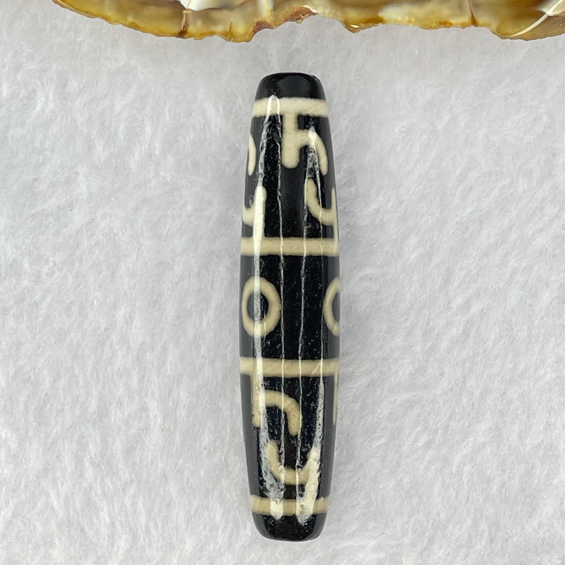 Natural Powerful Tibetan Old Oily Agate 3 Eyes Dzi Bead Heavenly Master (Tian Zhu) 三眼天诛 15.54g 59.1 by 13.1mm - Huangs Jadeite and Jewelry Pte Ltd