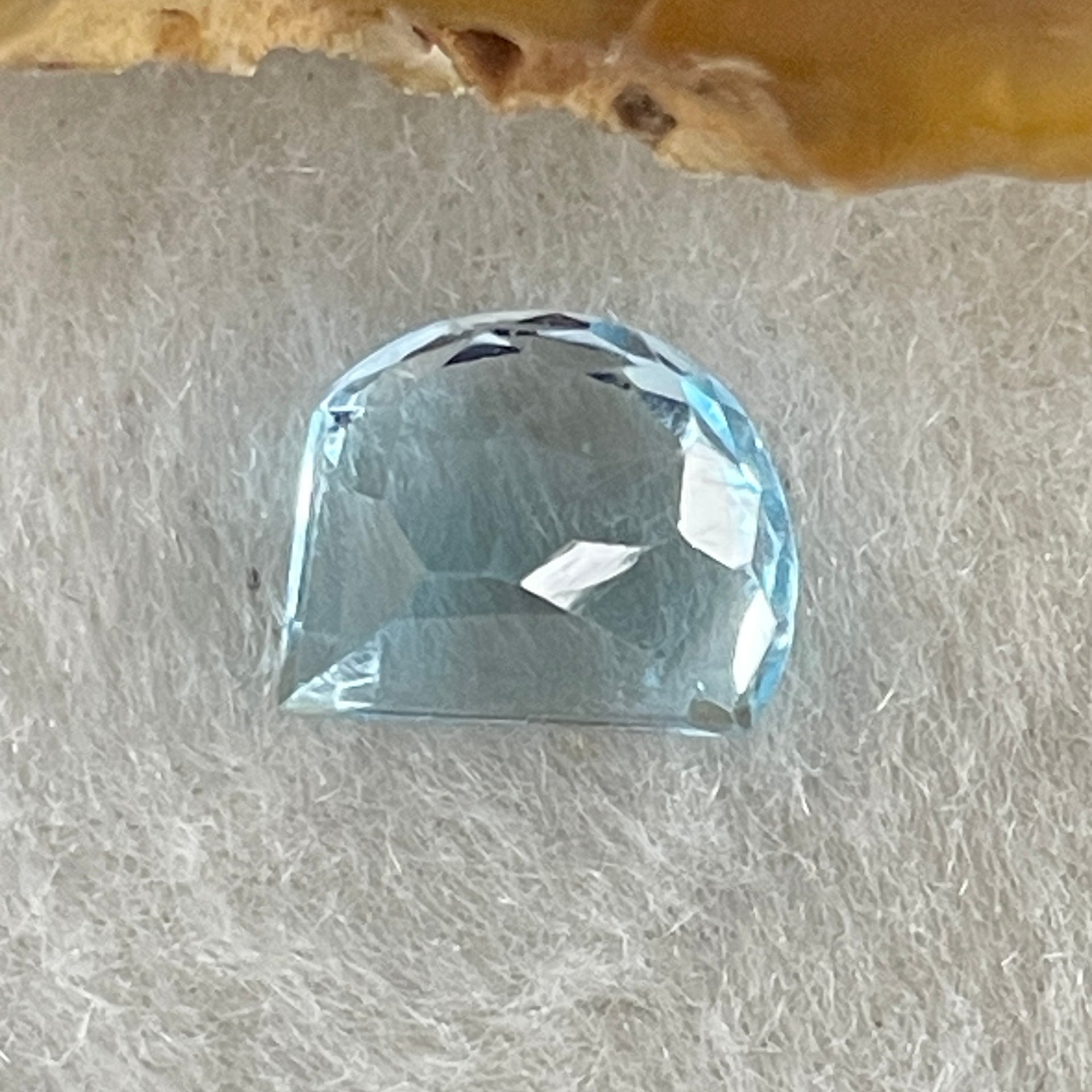 Natural Sky Blue Topaz Trillion Shape 2.59ct 9.0 by 7.1 by 4.7mm - Huangs Jadeite and Jewelry Pte Ltd