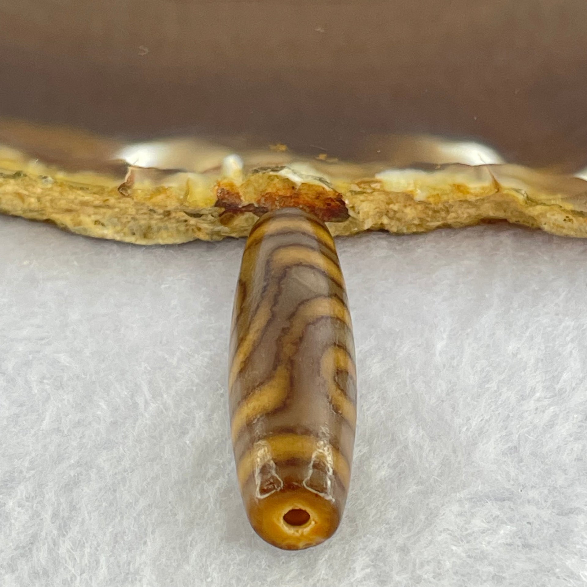 Natural Powerful Tibetan Old Oily Agate 2 Eyes Dzi Bead Heavenly Master (Tian Zhu) 二眼天诛 7.94g 38.9 by 11.6mm - Huangs Jadeite and Jewelry Pte Ltd