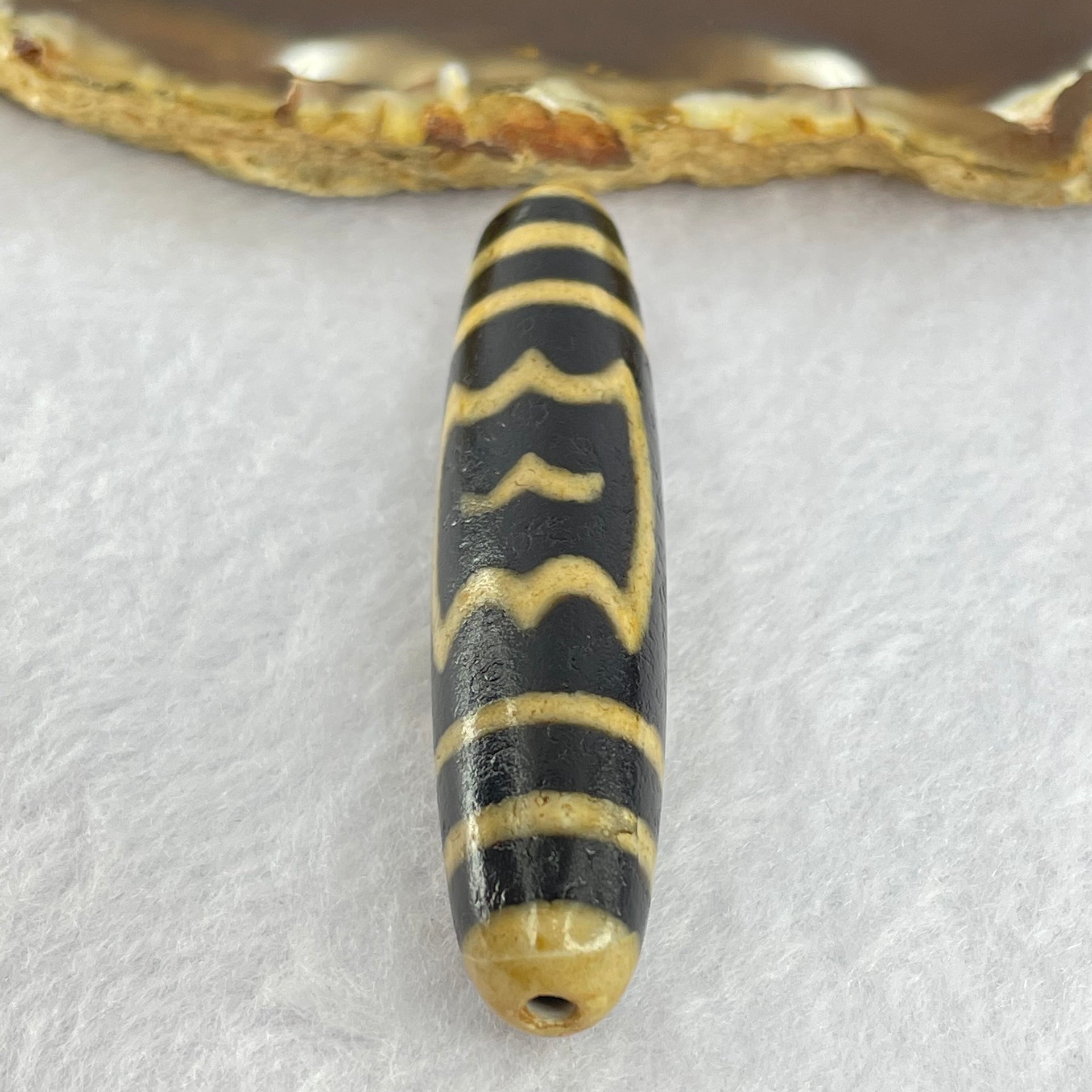 Natural Powerful Tibetan Old Oily Agate Garuda Long Dzi Bead Heavenly Master (Tian Zhu) 15.26g 57.4 by 13.5mm - Huangs Jadeite and Jewelry Pte Ltd