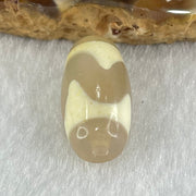 Natural Powerful Tibetan Old Oily Agate Tiger Tooth Daluo Dzi Bead Heavenly Master (Tian Zhu) 虎呀天诛 3.07g 20.0 by 10.2mm - Huangs Jadeite and Jewelry Pte Ltd