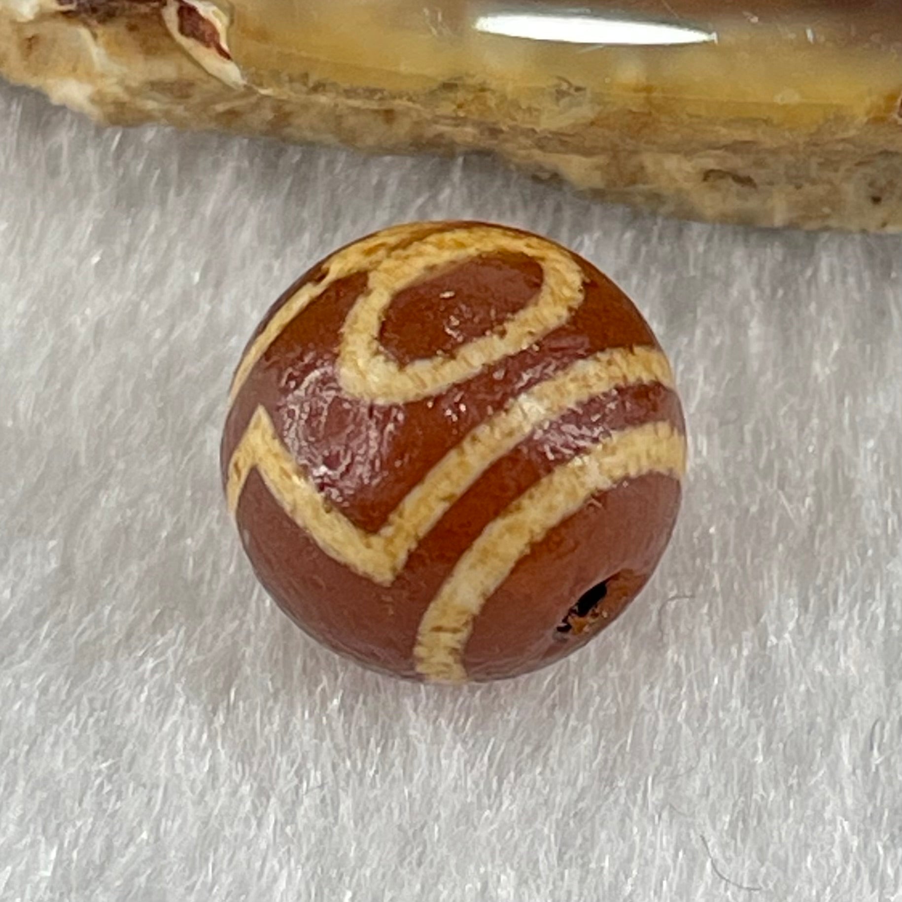 Natural Powerful Tibetan Old Oily Agate 1 Eye With Mountain Support Dzi Bead Heavenly Master (Tian Zhu) 一眼靠天珠 1.50g 10.1 by 10.4mm - Huangs Jadeite and Jewelry Pte Ltd