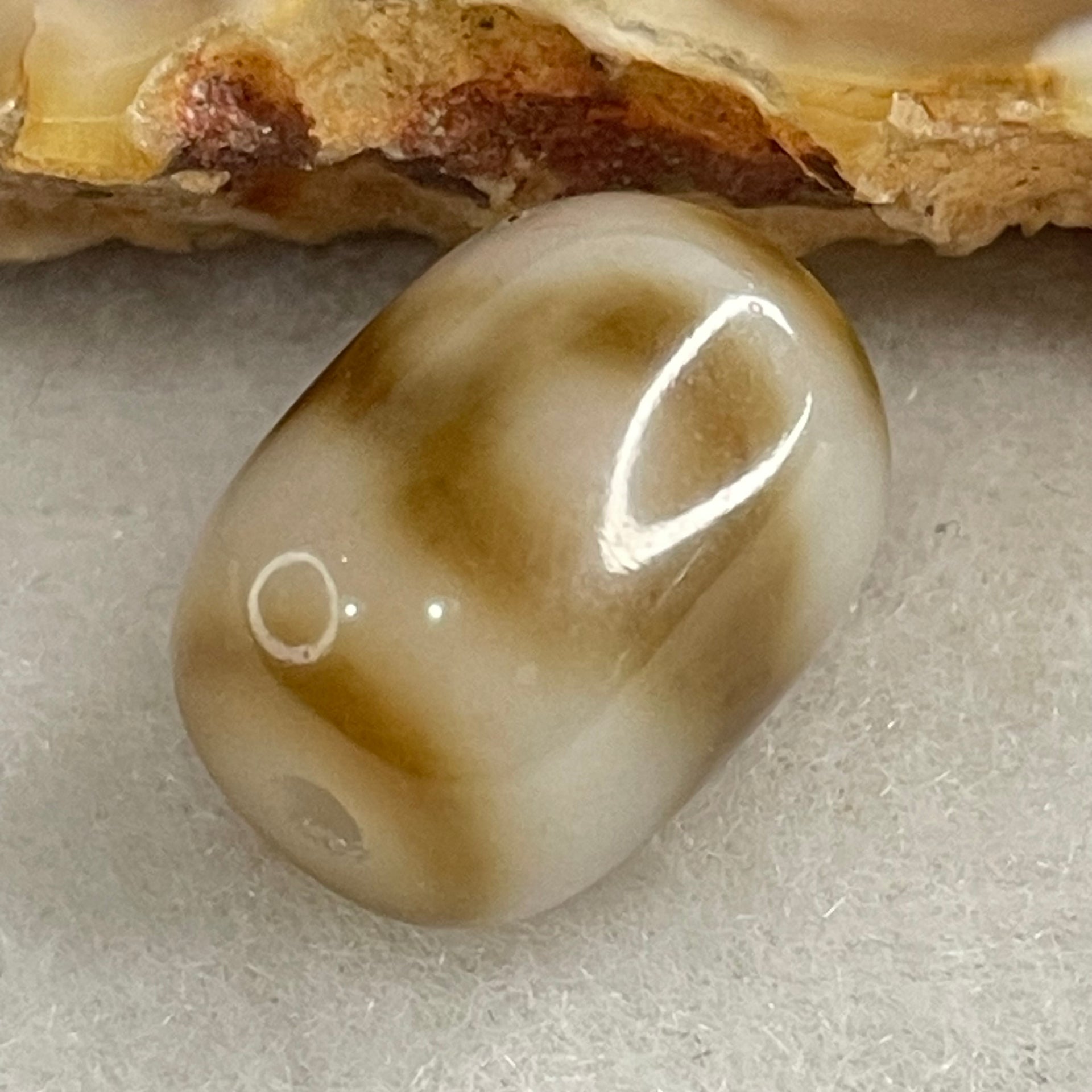Natural Powerful Tibetan Old Oily Agate 3 Eyes Dzi Bead Heavenly Master (Tian Zhu) 三眼天诛 2.41g 13.8 by 10.5mm - Huangs Jadeite and Jewelry Pte Ltd