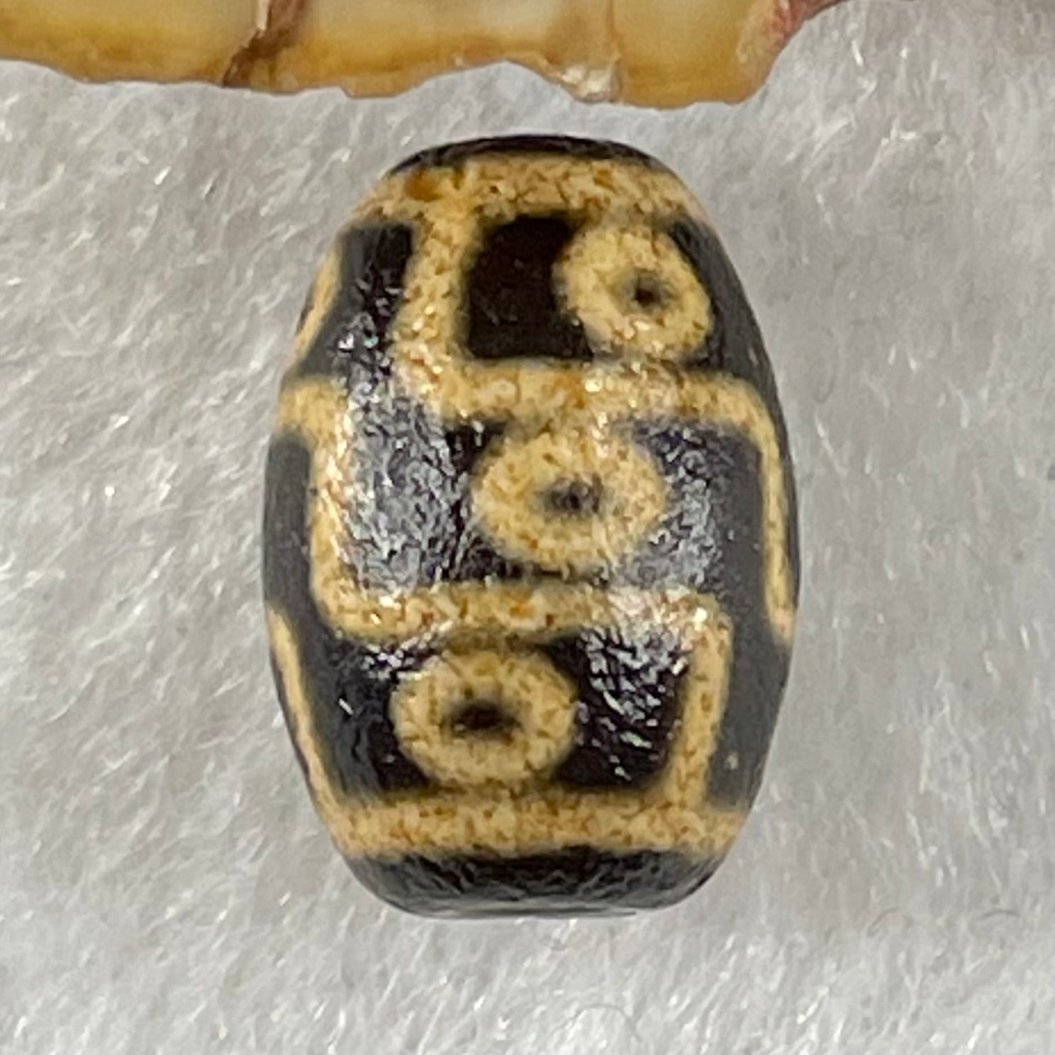 Natural Powerful Tibetan Old Oily Agate 9 Eyes Dzi Bead Heavenly Master (Tian Zhu) 九眼天诛 1.91g 14.0 by 9.8mm - Huangs Jadeite and Jewelry Pte Ltd