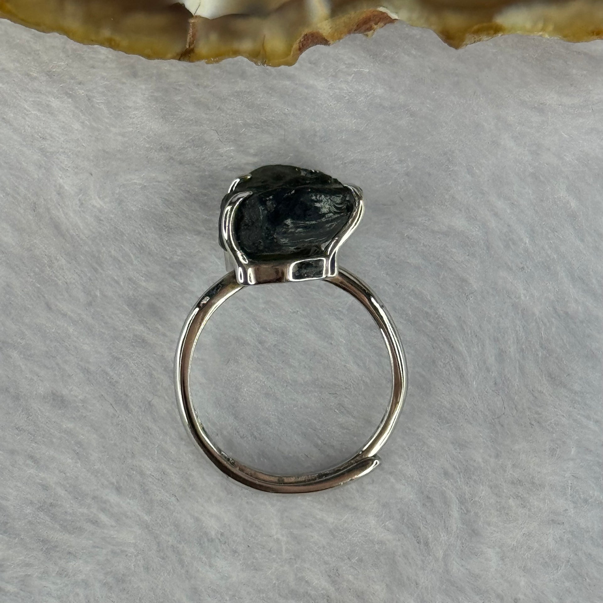 Natural Czech Republic Moldavite Meteorite Crystal in S925 Sliver Ring (Adjustable Size) 天然捷克陨石925银戒指 3.44g 15.9 by 11.4 by 7.8mm - Huangs Jadeite and Jewelry Pte Ltd