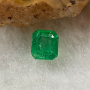 Natural Colombia Green Emerald (Beryl) Cut-Cornered Rectangular step cut 0.53ct 4.6 by 4.2 by 3.4mm - Huangs Jadeite and Jewelry Pte Ltd