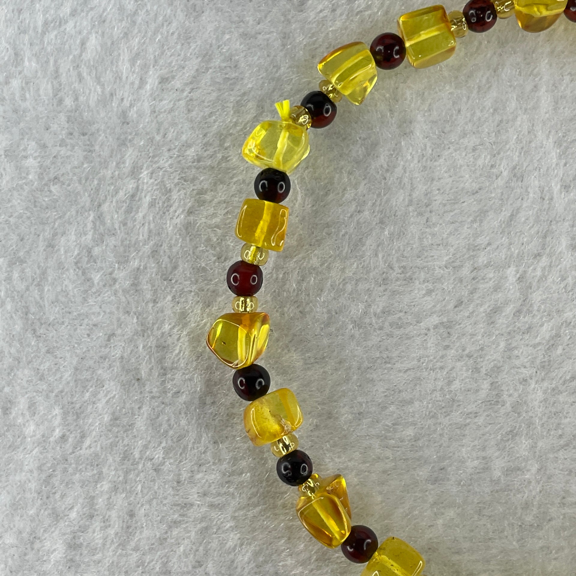 Natural Yellow Amber Square Shape with Cognac Amber Round Shape Bracelet 4.31g 18cm 6.3mm 20 Beads - Huangs Jadeite and Jewelry Pte Ltd