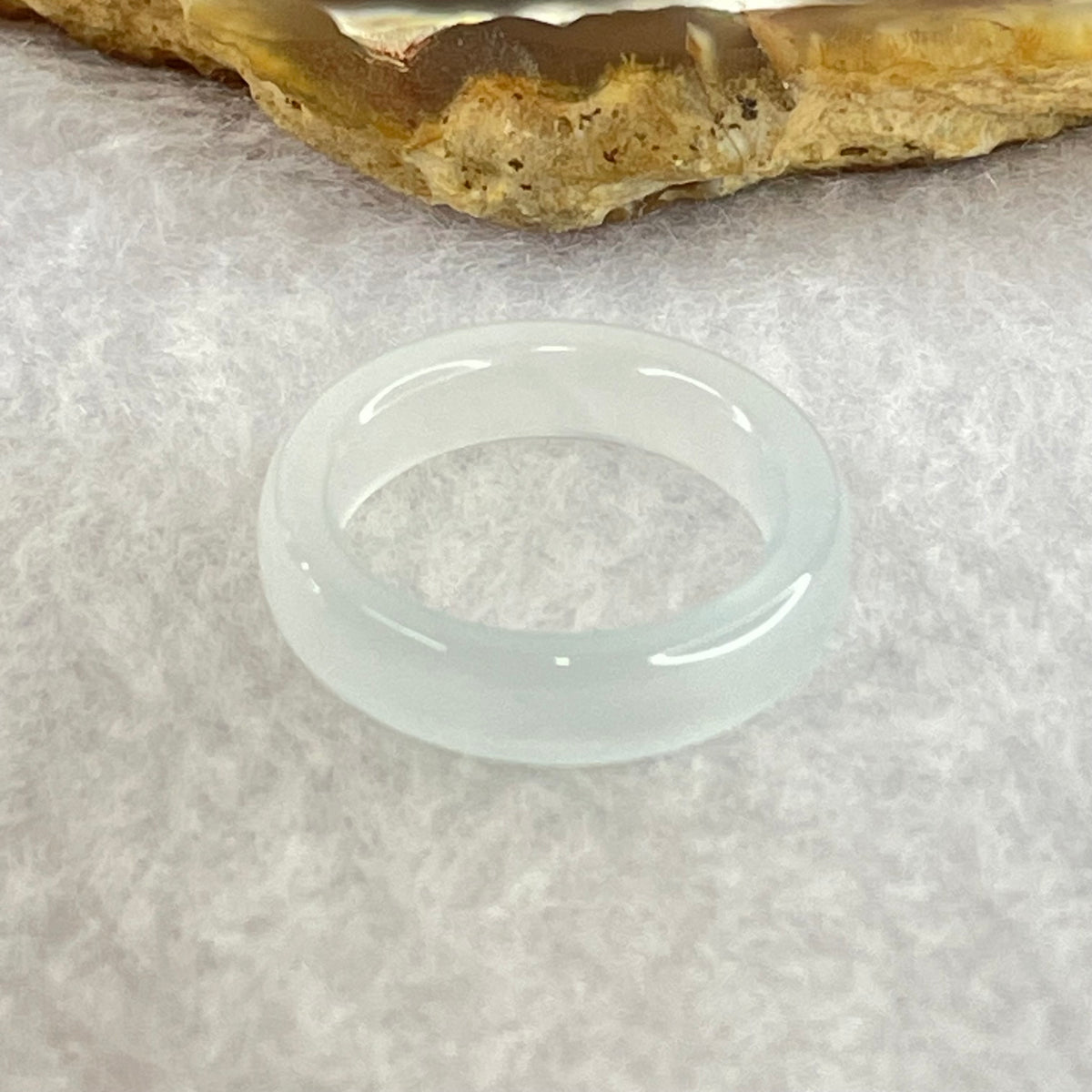 Natural Transparent White Agate Ring 2.31g 5.3 by 3.2mm US6.9 HK15 - Huangs Jadeite and Jewelry Pte Ltd
