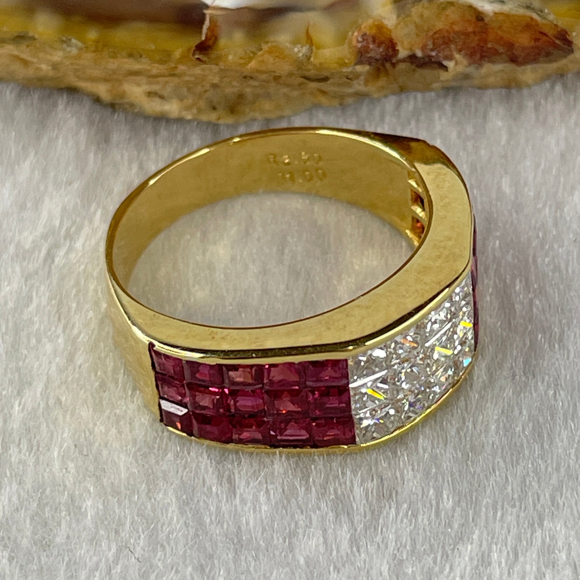 Natural Princess Square Cut Shape Rubies with Natural Diamonds in 18K Yellow Gold Ring R2.6cts D1.0 Total 5.83g US6.75 HK15 - Huangs Jadeite and Jewelry Pte Ltd