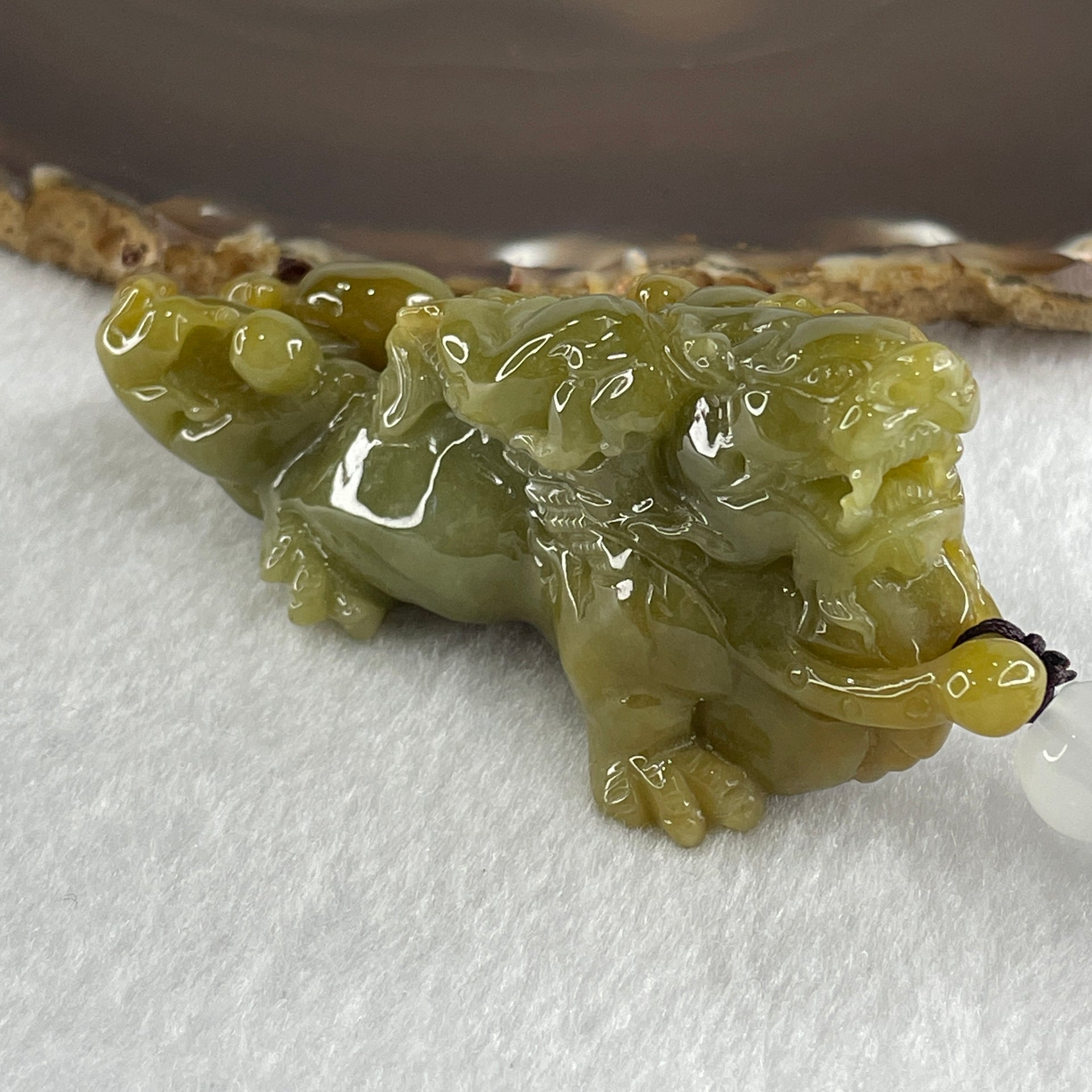 Grand Master Type A Yellow with Green Jadeite Flying Pixiu Pendant 102.1g 34.4 by 33.0 by 20.2mm - Huangs Jadeite and Jewelry Pte Ltd