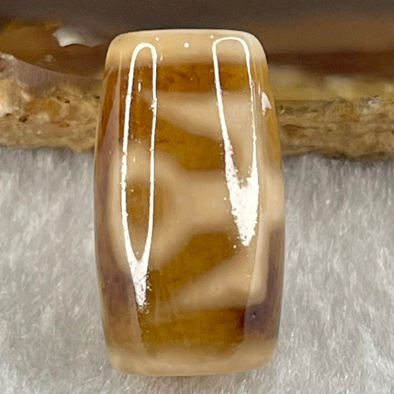 Natural Powerful Tibetan Old Oily Agate Patina Guiren Tairen Human Dzi Bead Totem Amulet Heavenly Master (Tian Zhu) 贵人天诛 4.84g 20.6 by 11.7mm - Huangs Jadeite and Jewelry Pte Ltd