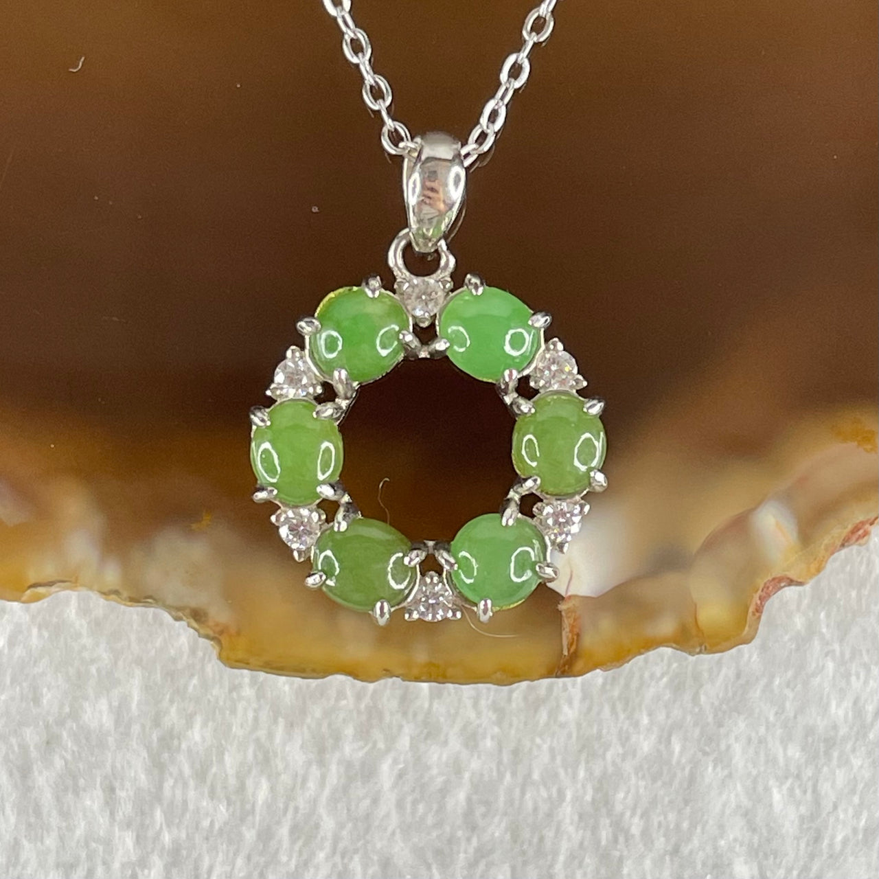 Type A Green Jadeite Cabochon in S925 Sliver Necklace 2.92g 3.9 by 1.5mm 6pcs - Huangs Jadeite and Jewelry Pte Ltd