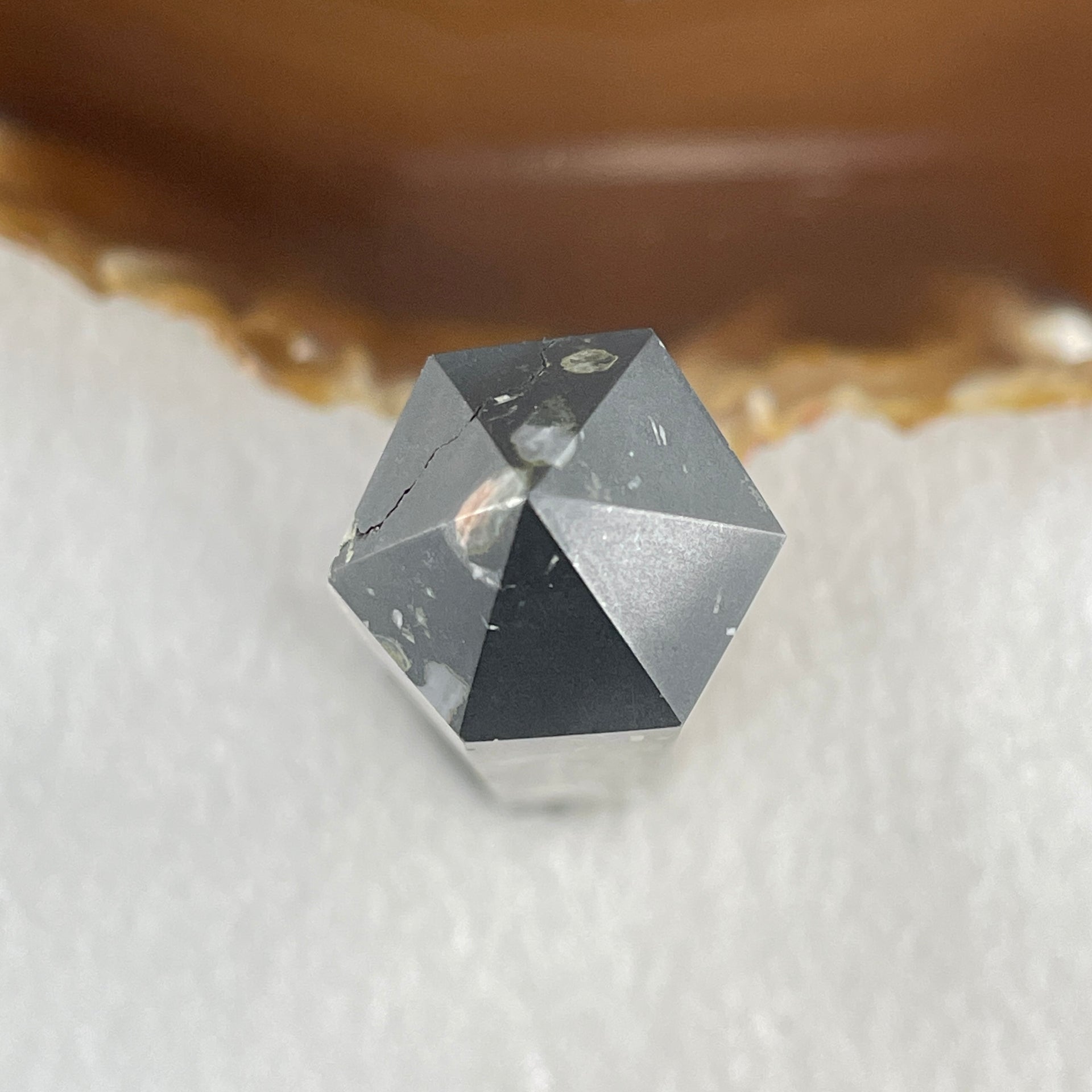 Natural Green Jasper Quartz Tower Display 103.75g 103.1 by 26.3. by 23.1mm - Huangs Jadeite and Jewelry Pte Ltd