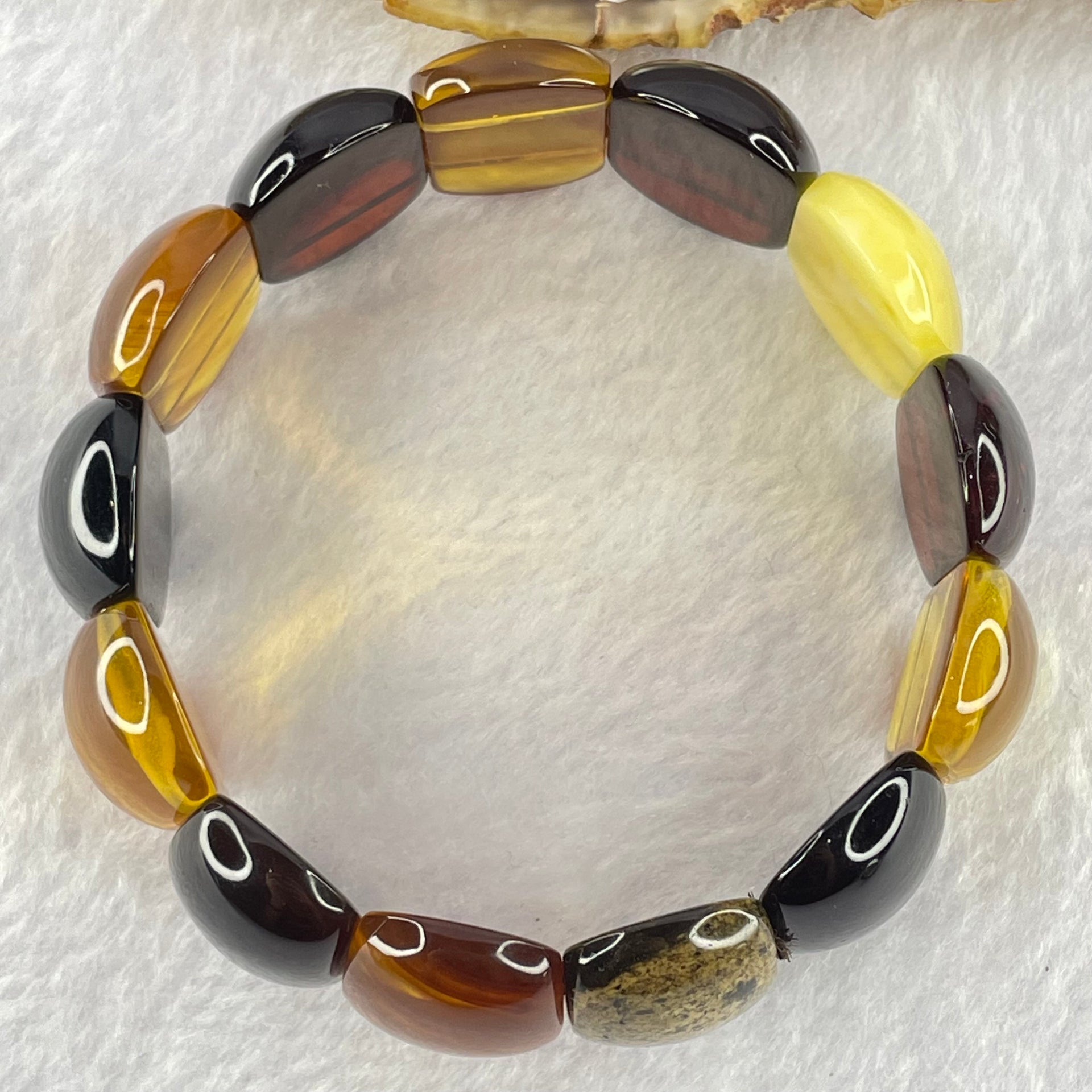 Natural Mixed Color Amber Bracelet 天然多宝琥珀手链 25.74g 18cm 25.2 by 16.4 by 7.5mm 13pcs - Huangs Jadeite and Jewelry Pte Ltd