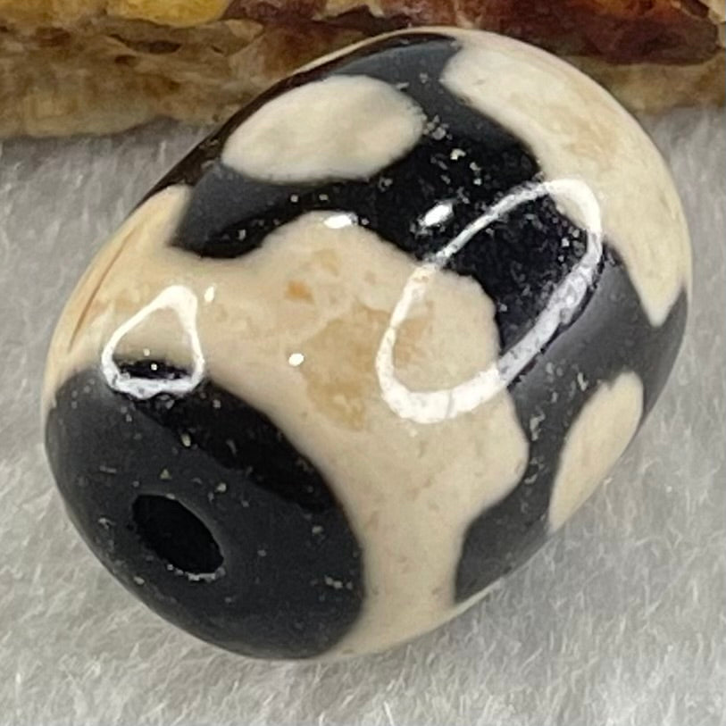 Natural Powerful Tibetan Old Oily Dark Brown With White Agate 3 Eyes Dzi Bead Heavenly Master (Tian Zhu) 三眼天诛 4.84g 17.5 by 13.2mm - Huangs Jadeite and Jewelry Pte Ltd