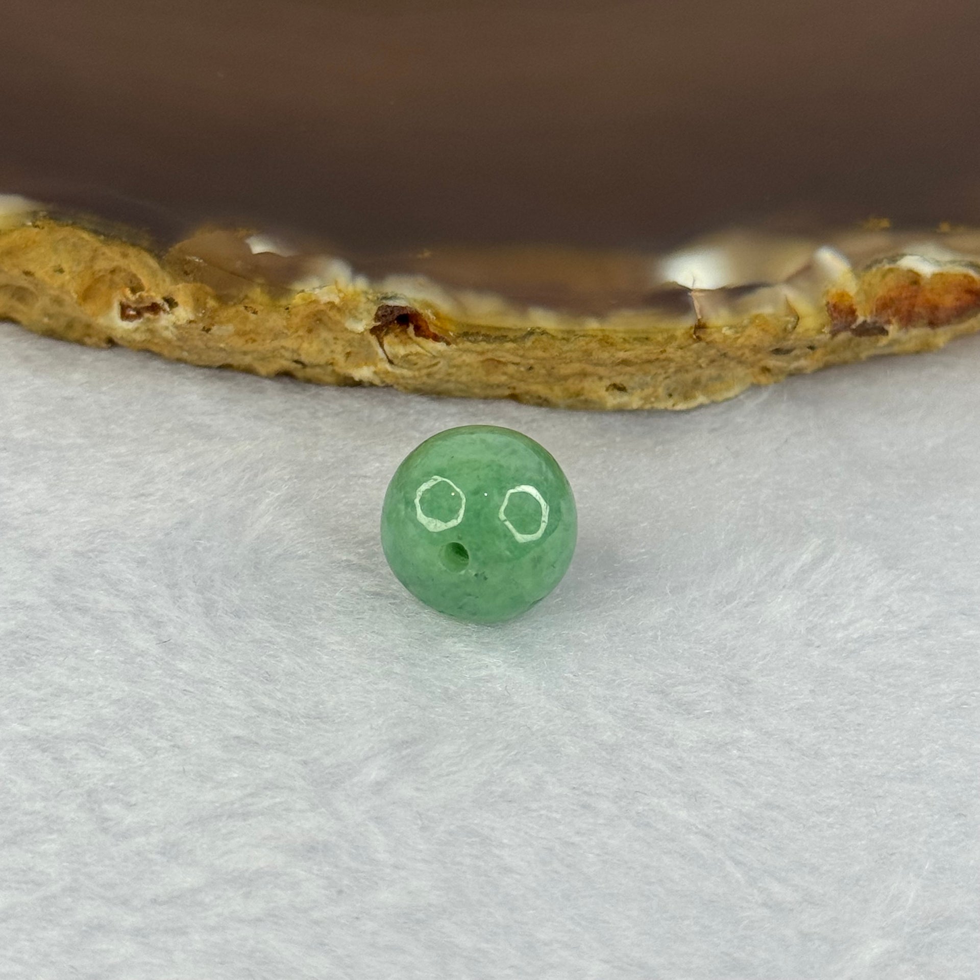 Type A Green Jadeite Bead for Bracelet/Necklace/Earrings/Ring 
2.58g 11.5mm - Huangs Jadeite and Jewelry Pte Ltd