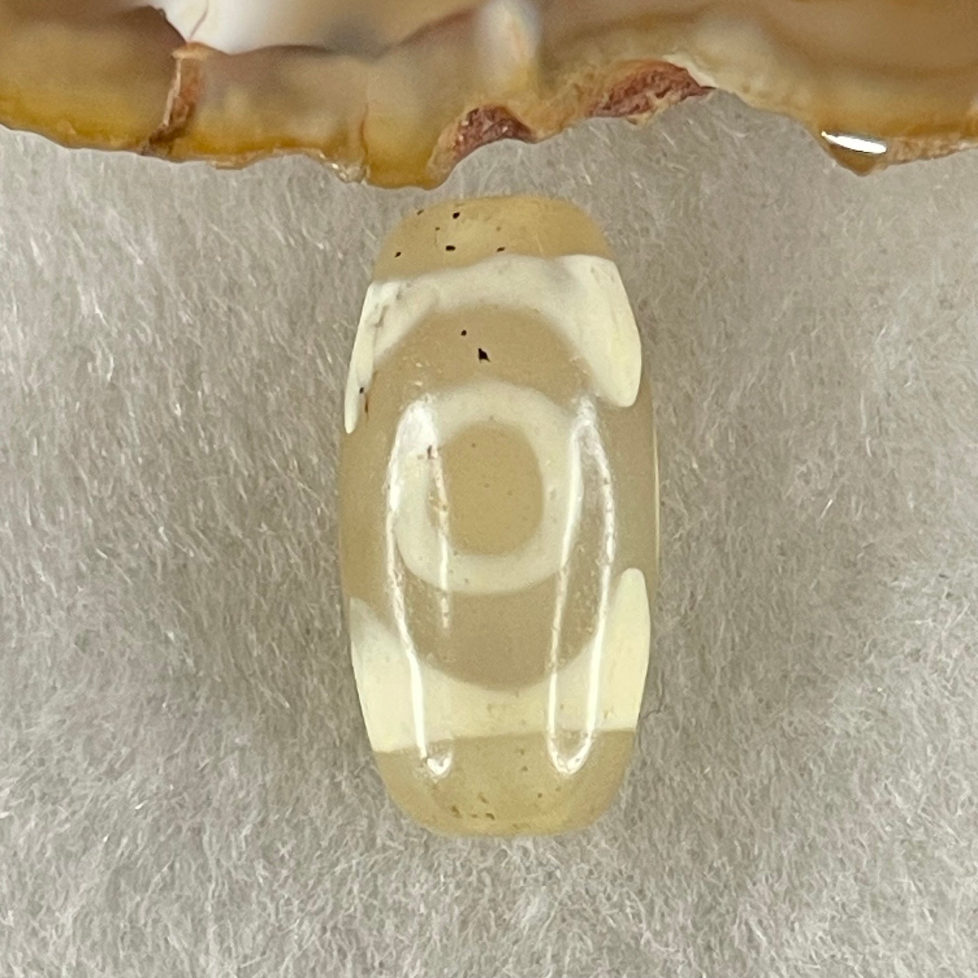 Natural Powerful Tibetan Old Oily Agate 3 Eyes Dzi Bead Heavenly Master (Tian Zhu) 三眼天诛 2.96g 20.2 by 10.0mm - Huangs Jadeite and Jewelry Pte Ltd