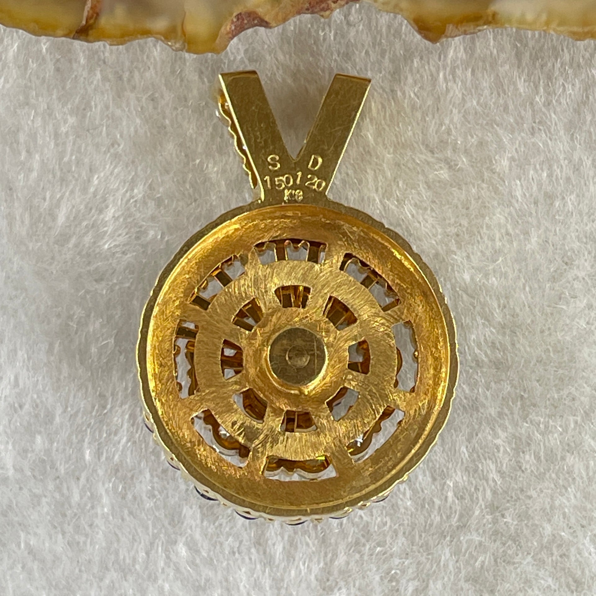 Natural Round Brilliant Blue Sapphire with Round Brilliant Cut Shape Diamonds in 18K Yellow Gold Tripple Rotating Pendant S1.5 with Melees D1.2 ct Total 11.7g 29.1 by 20.4 by 10.7mm - Huangs Jadeite and Jewelry Pte Ltd