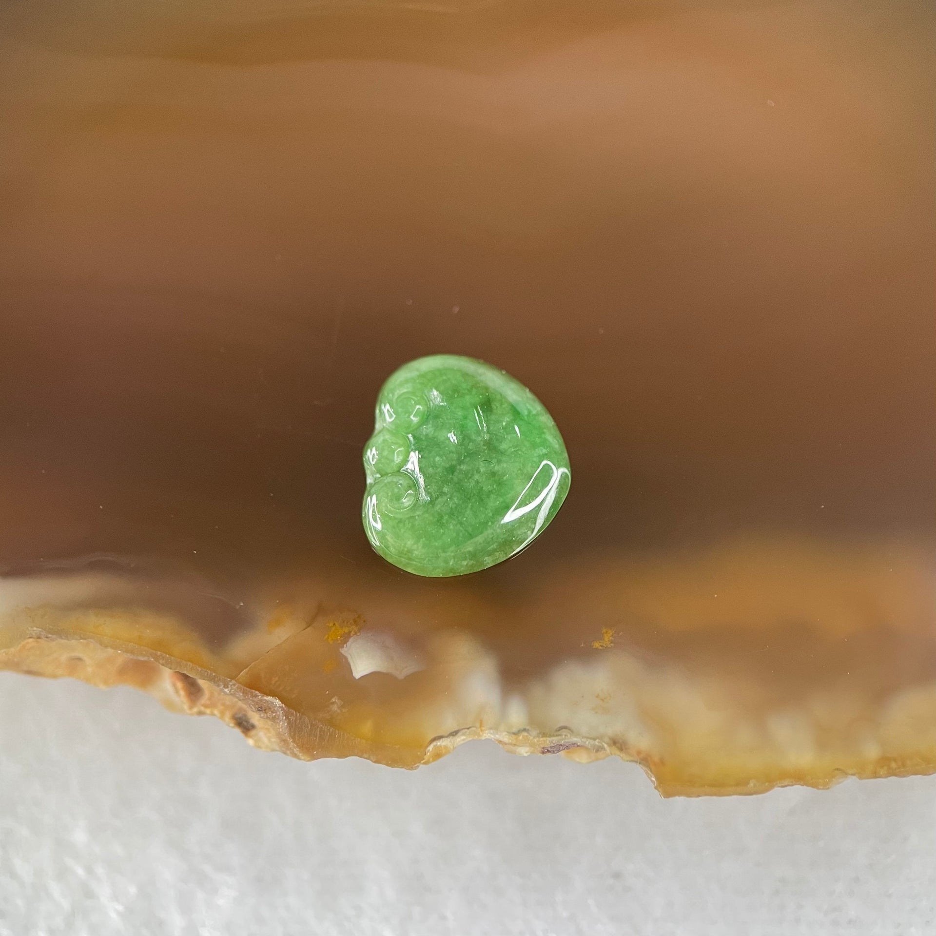 Type A Old Mine Full Green Jadeite Ruyi Charm Stone For Setting 0.39g 9.8 by 8.8 by 2.0mm - Huangs Jadeite and Jewelry Pte Ltd
