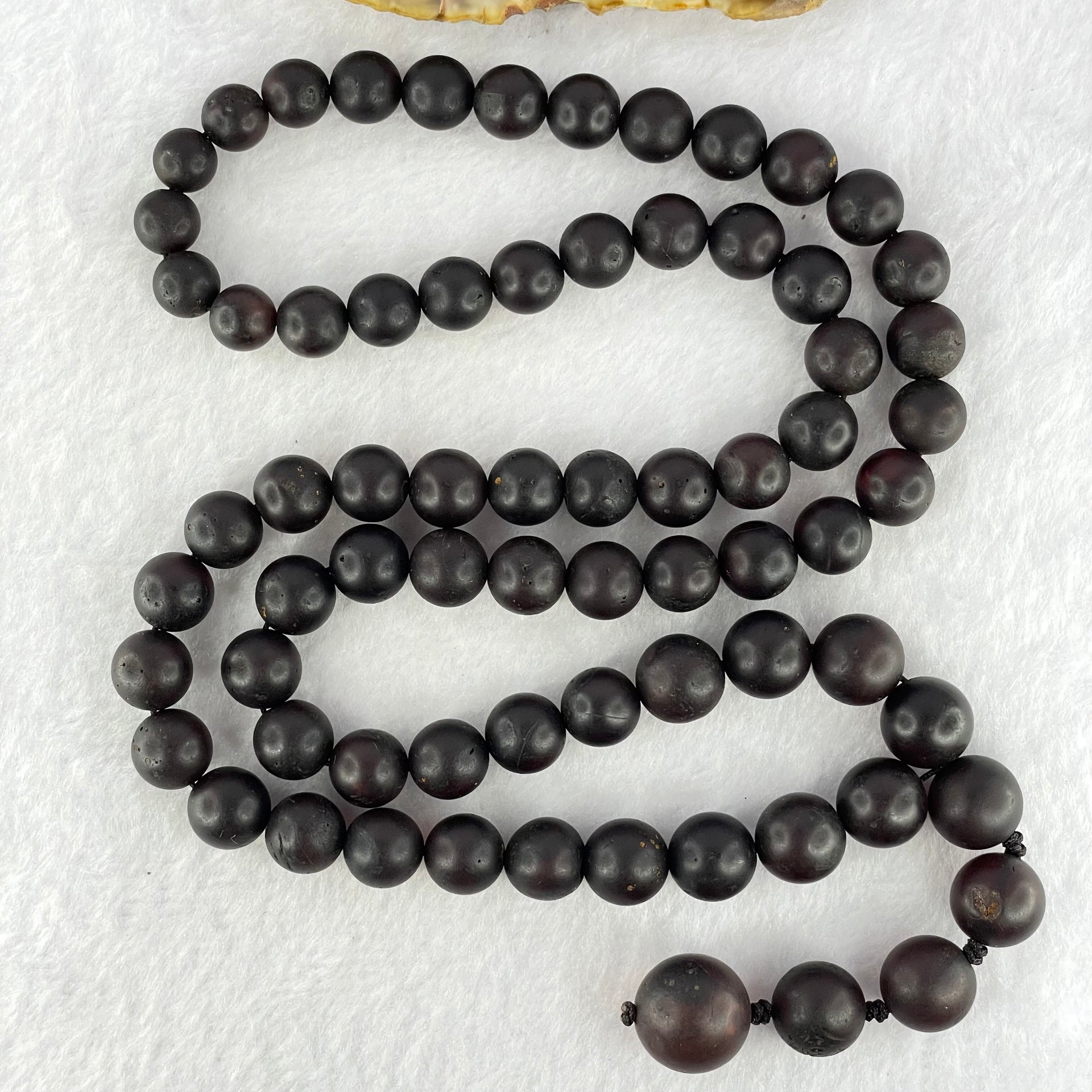 Natural Dark Red Medicine Amber Beads Necklace 天然红药琥珀项链 51.49g 68cm 90.0 - 15.6mm 71 Beads - Huangs Jadeite and Jewelry Pte Ltd