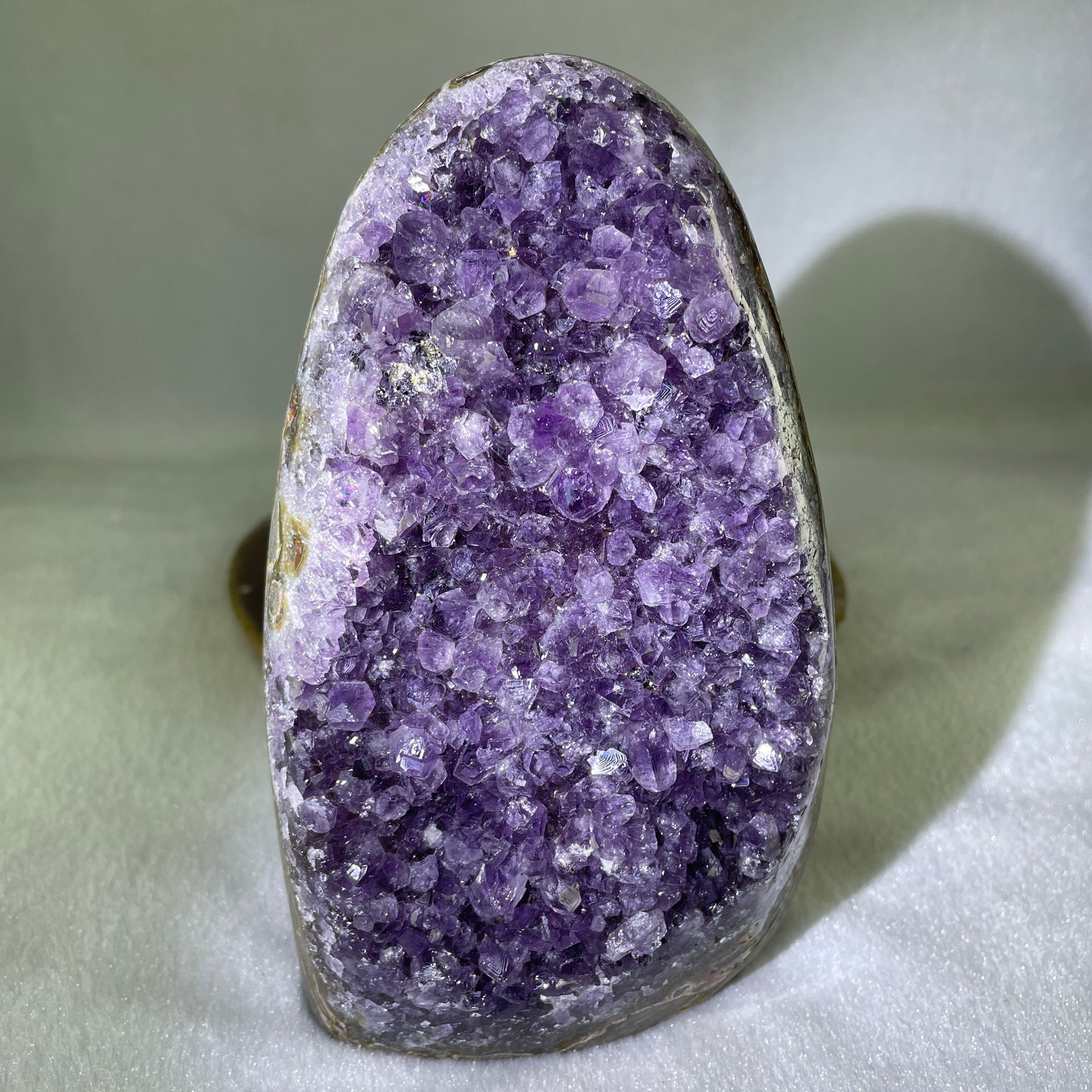 Natural Amethyst Rough Rectangular Shaped Display 1354.7g 90.0 by 81.0 by 145.3mm - Huangs Jadeite and Jewelry Pte Ltd