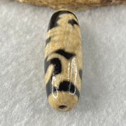 Natural Powerful Tibetan Old Oily Agate Dzi Bead Heavenly Master (Tian Zhu) 天珠 8.88g 38.2 by 12.3mm - Huangs Jadeite and Jewelry Pte Ltd